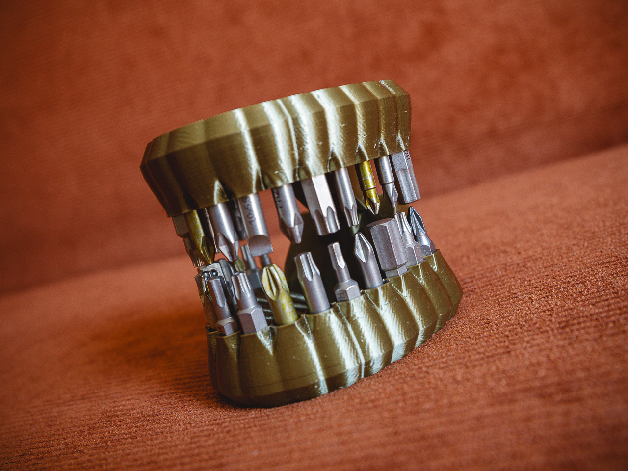 Print-in-place Jaw Hex Bit Holder 3D model