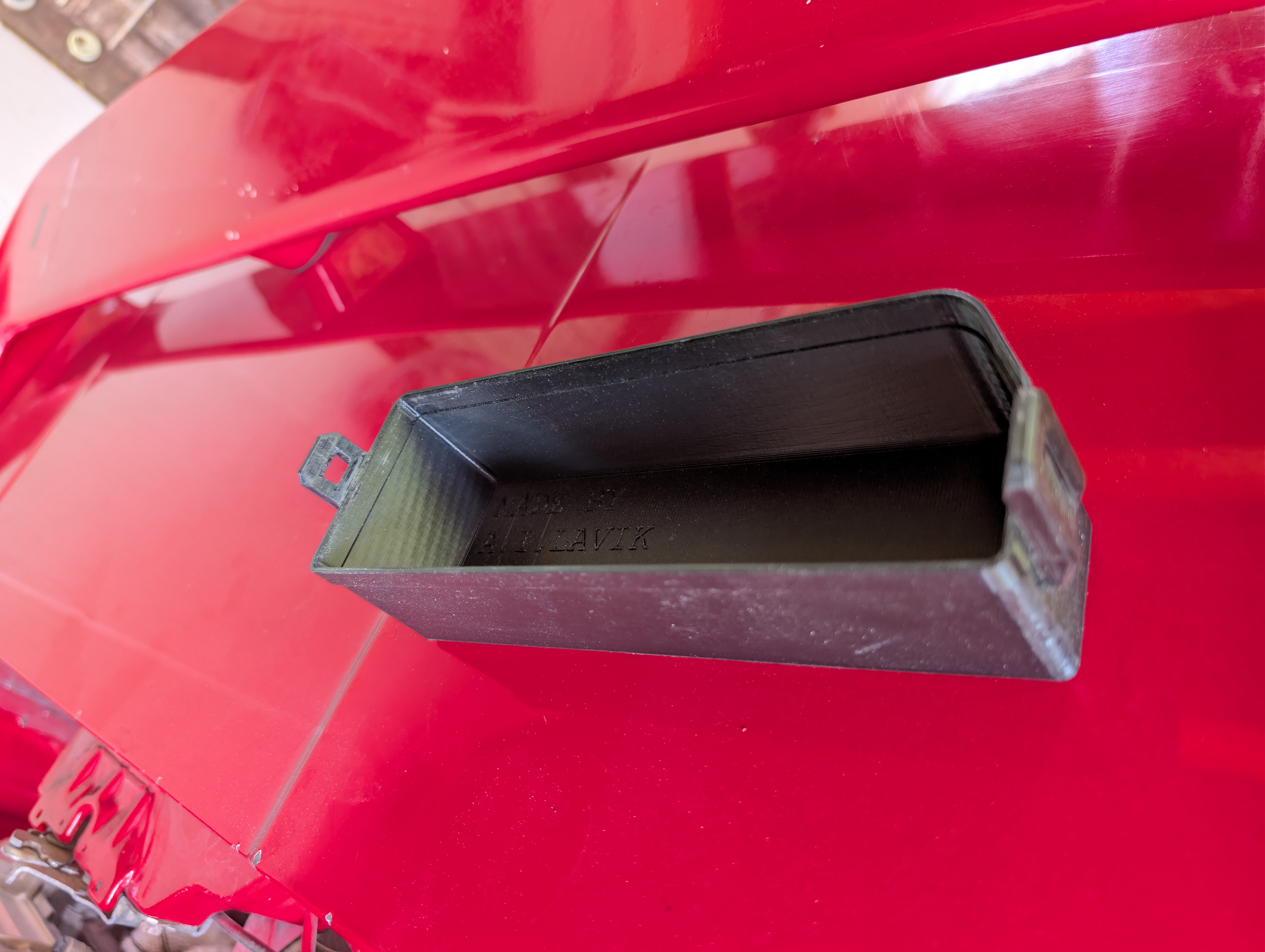 Toyota MR2 AW11 fusebox lid