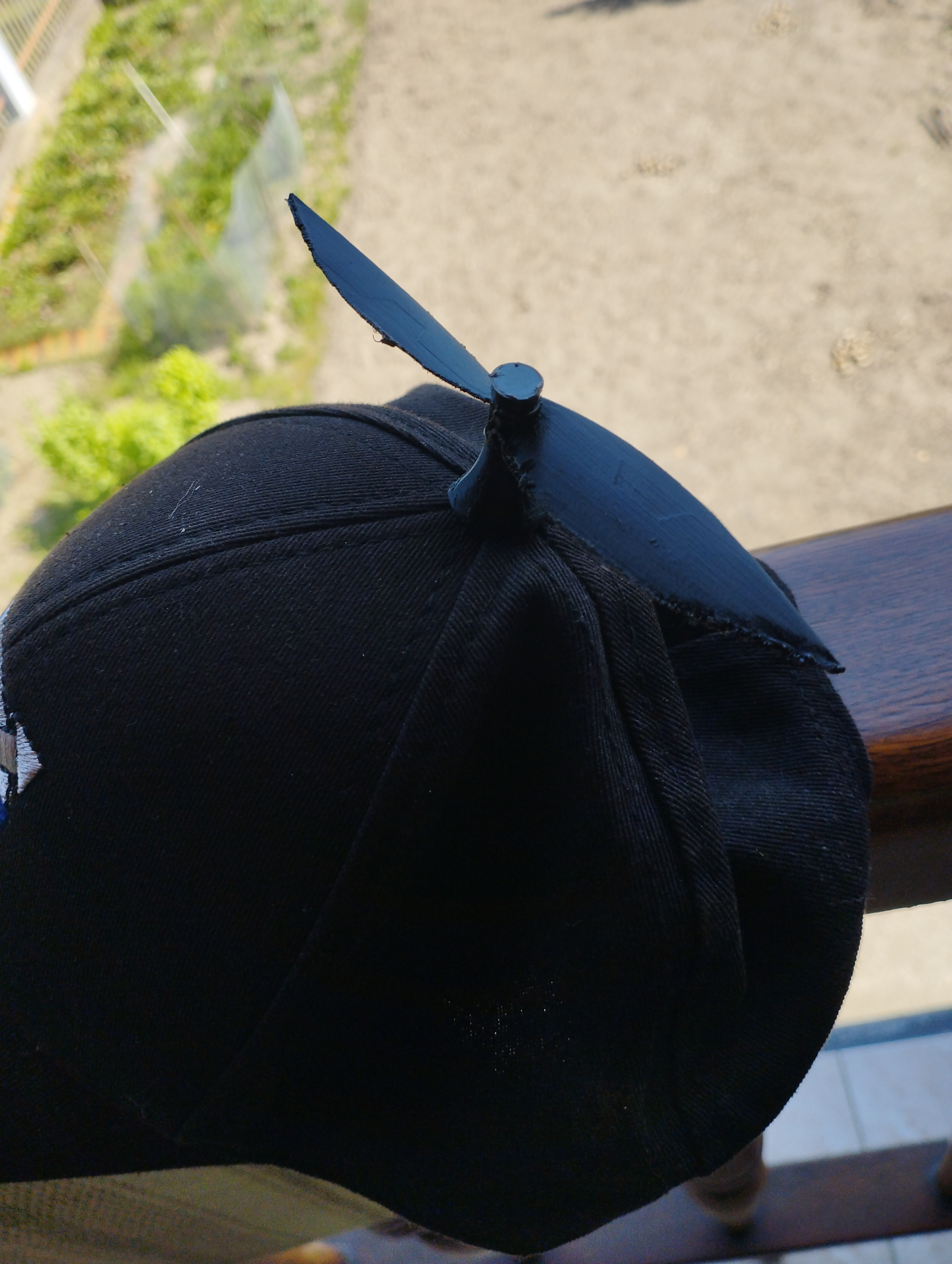 Cap propeller