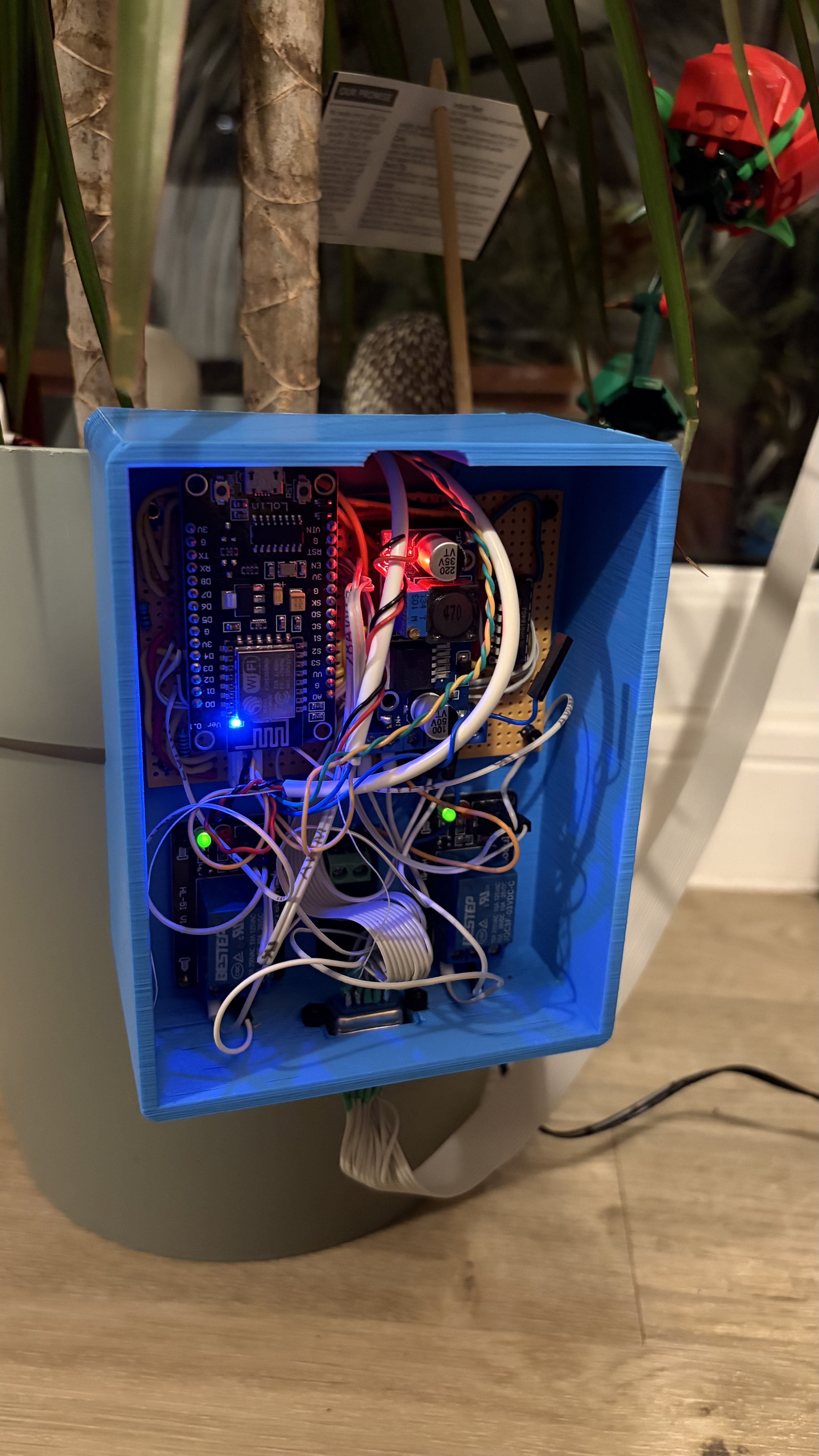 Plant Pot Electronics Enclosure — STL Grátis | 3DFinder