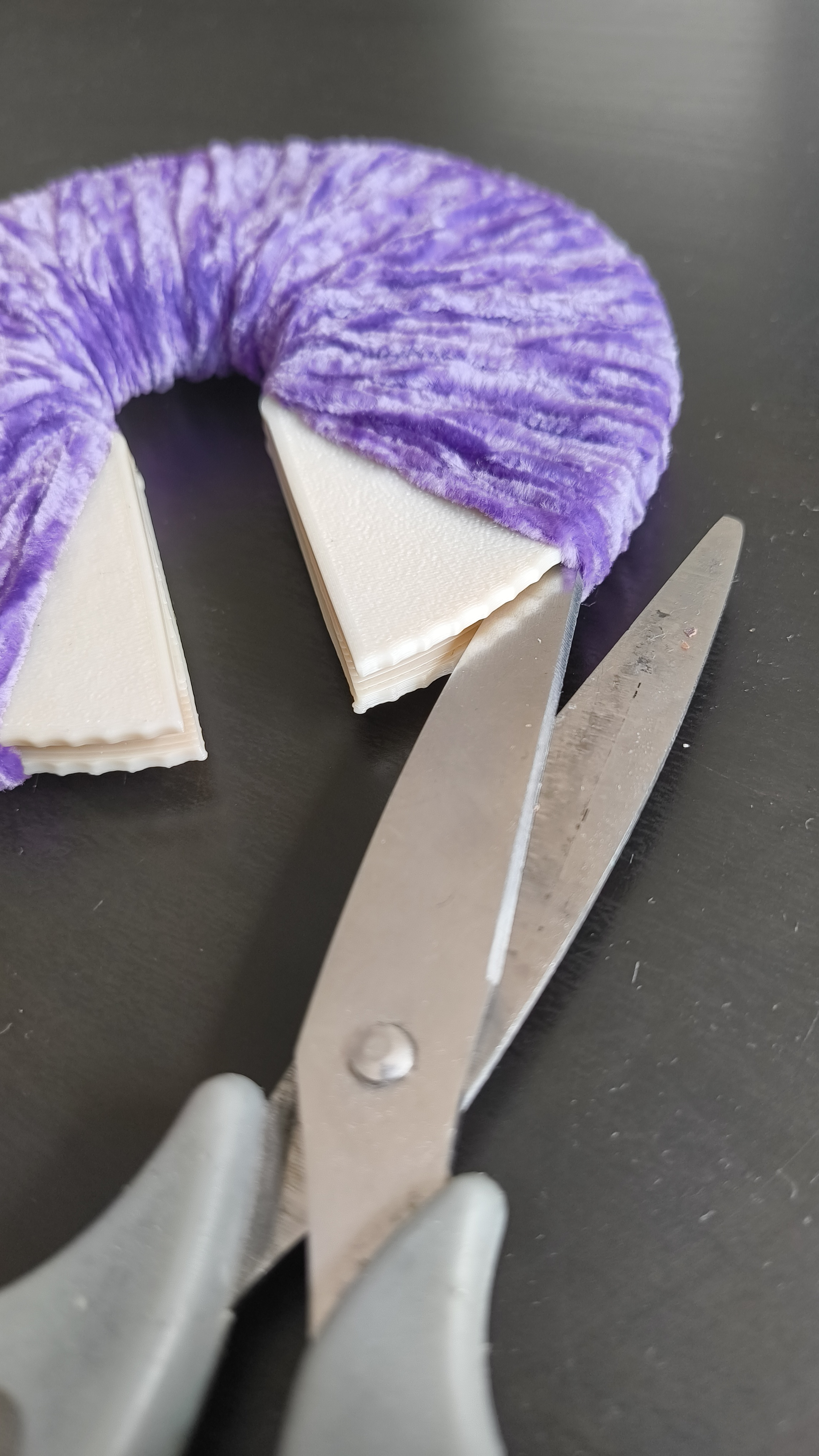 Tool for making pompoms — thumbnail 5