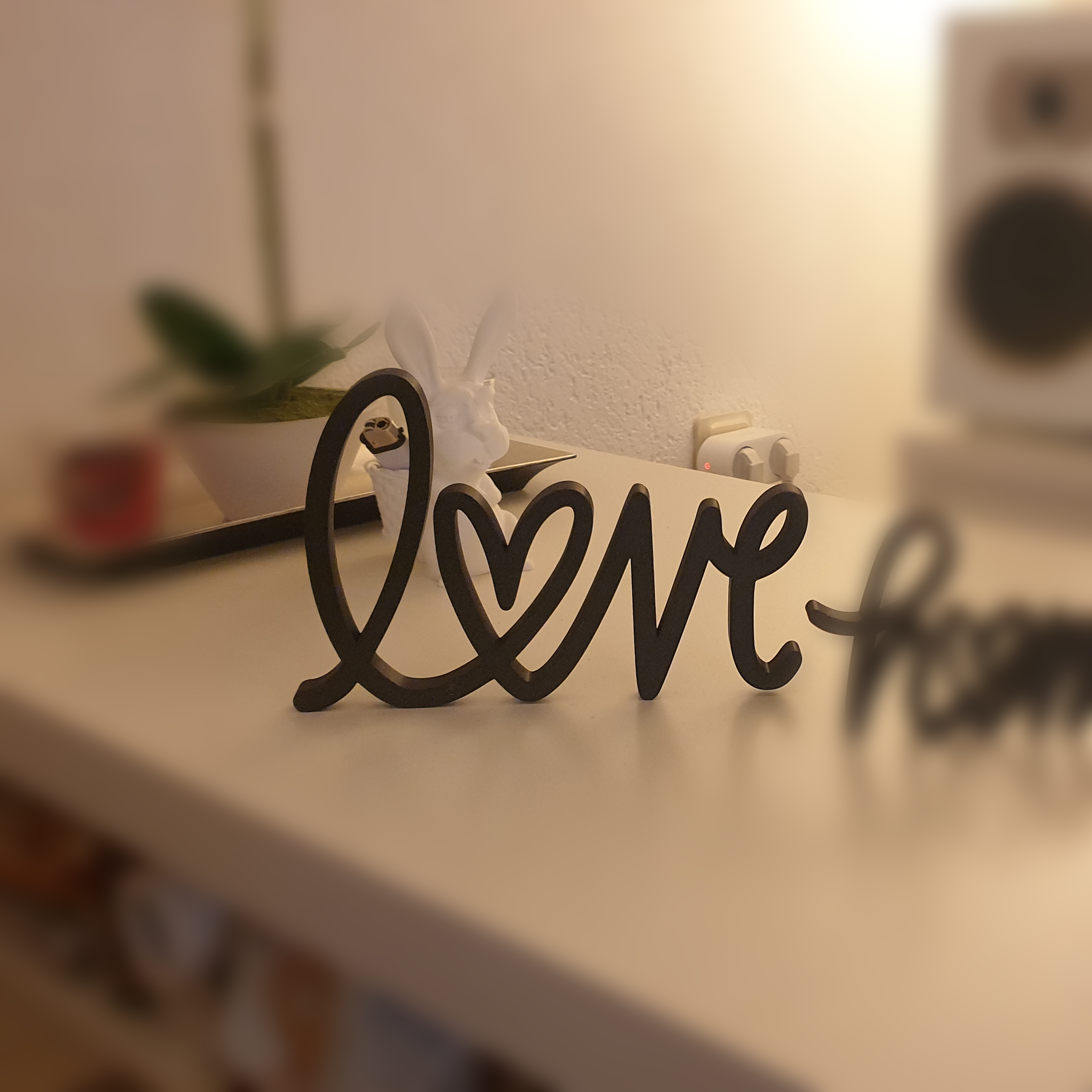 LOVE – Standing Word Sign