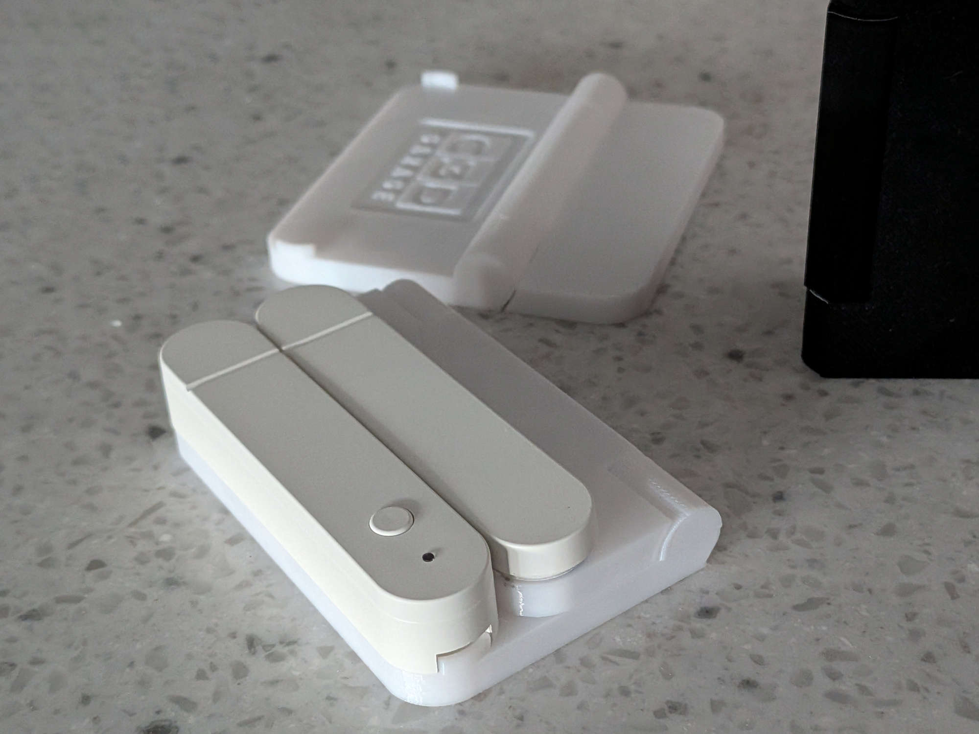 Garage Door Sensor Hinge for Ikea Myggbett - Print In Place