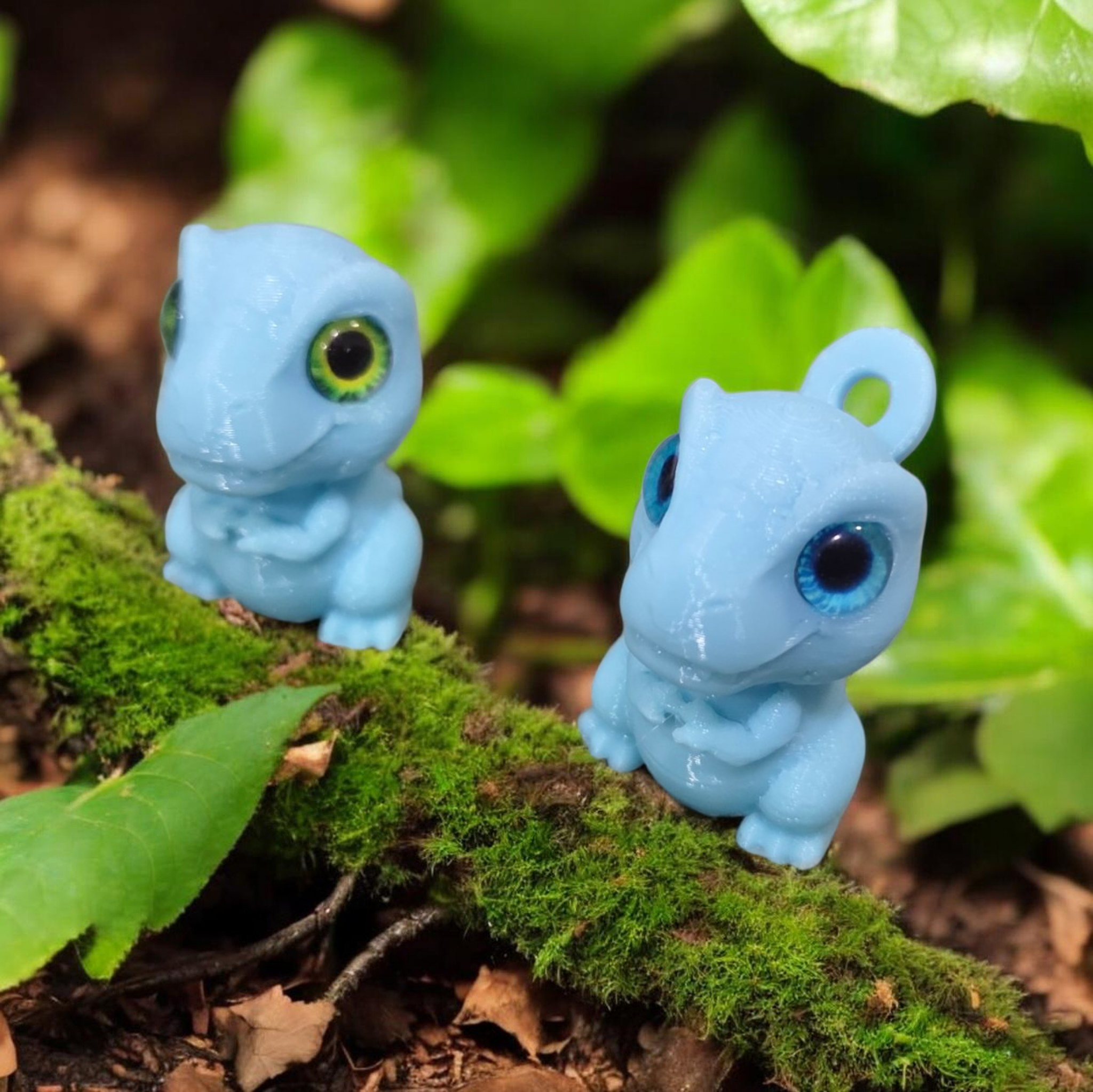 Cute mini T-rex Dino - 6mm + 8mm glass eye compatible