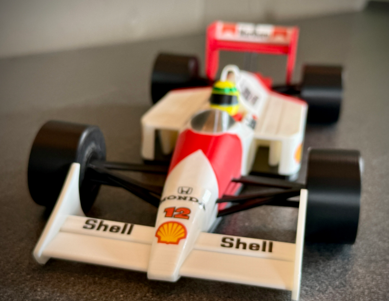 McLaren MP4/4 is a F1