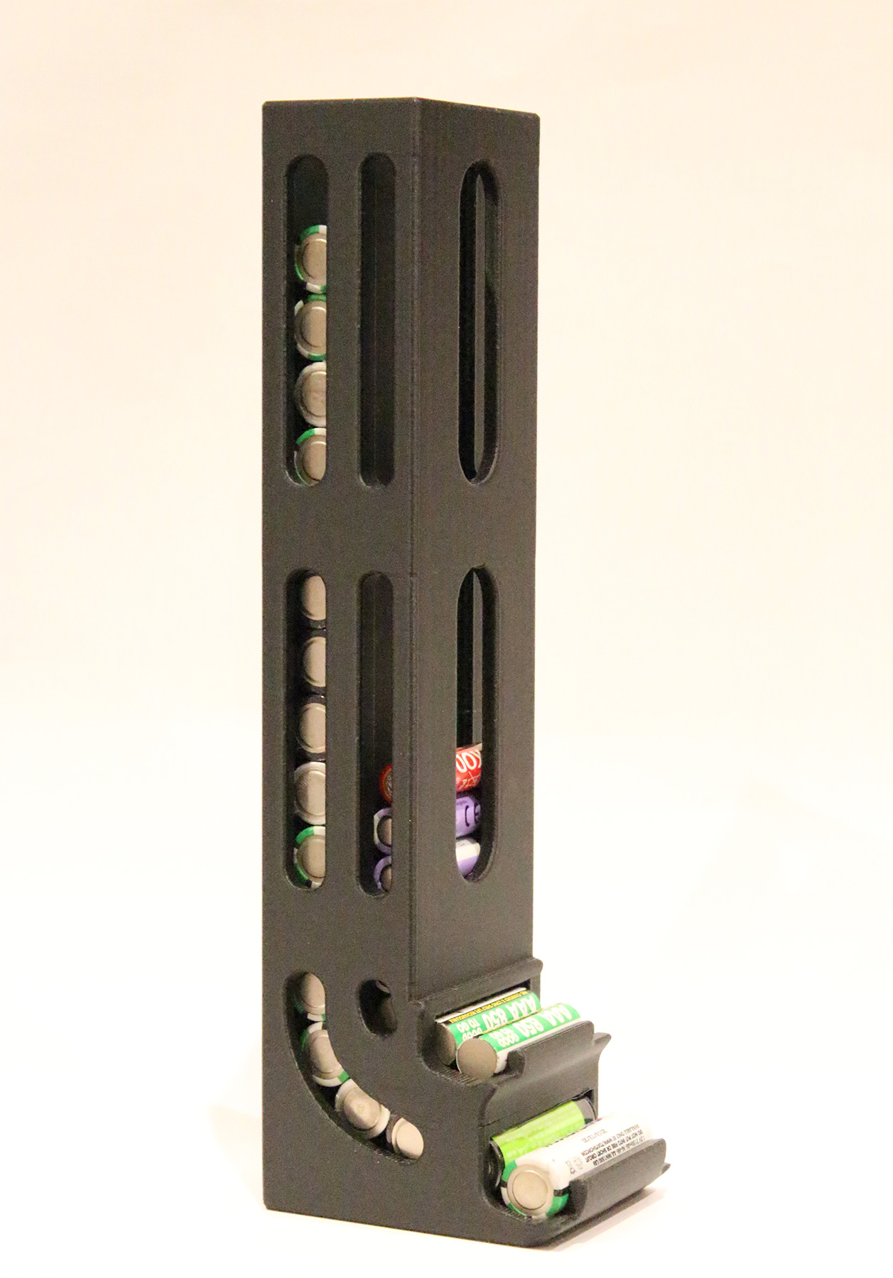 AA/AAA battery dispenser