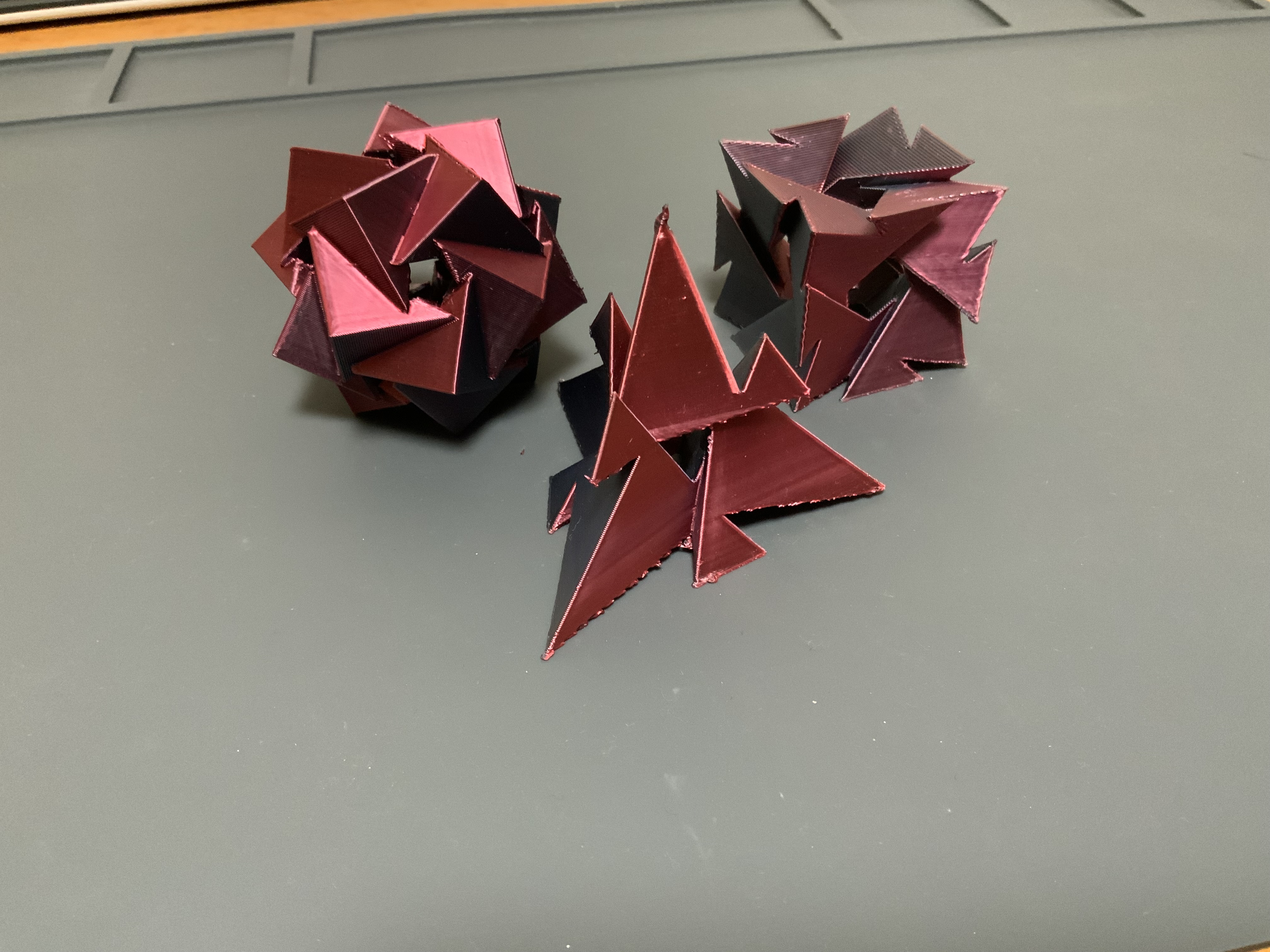 Type {7,3} polyhedra/Toroids