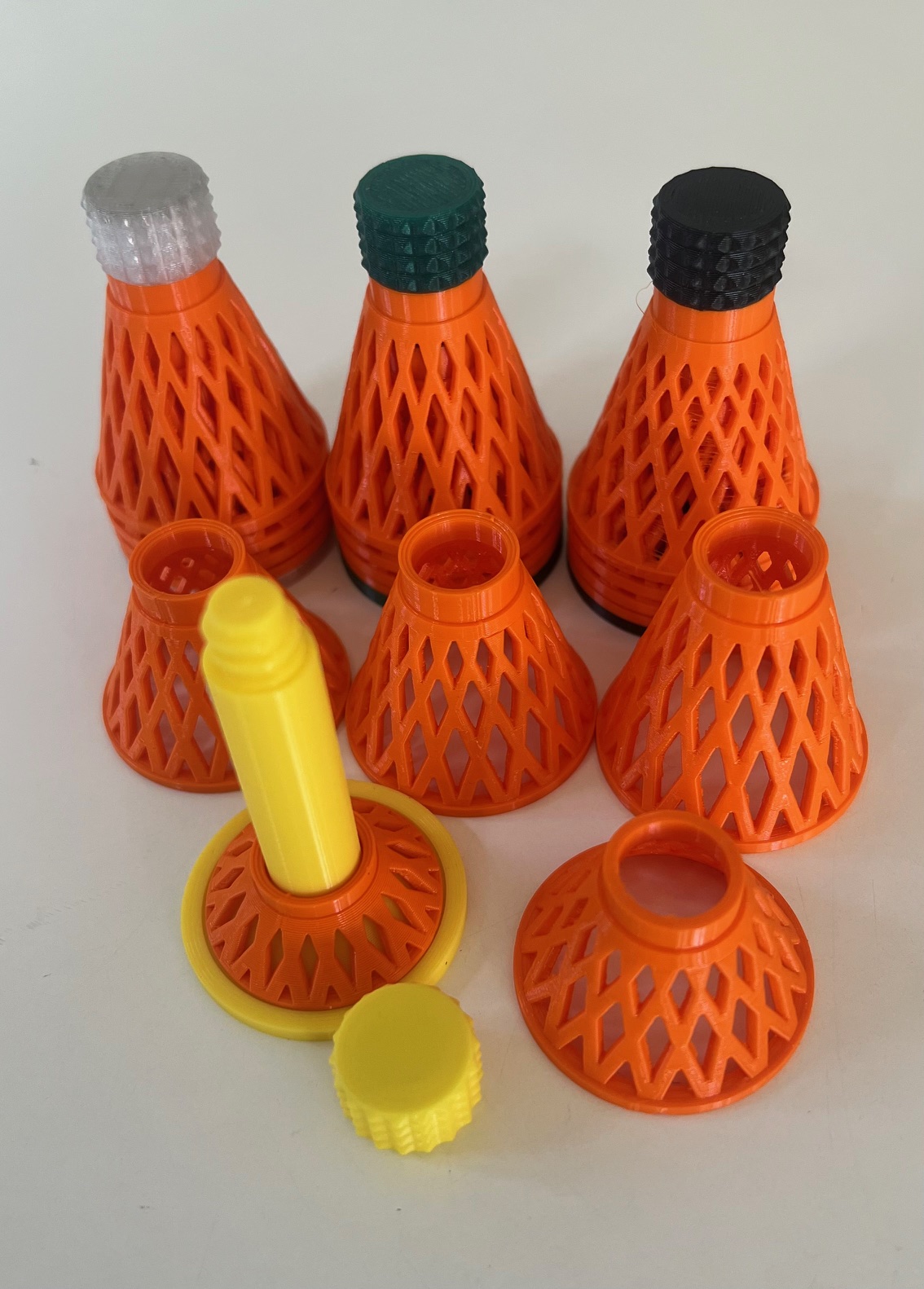 Indoor Golf tee set, with holder