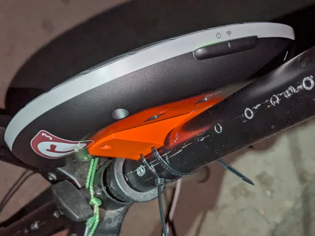 Aruba 535 Pole Mount