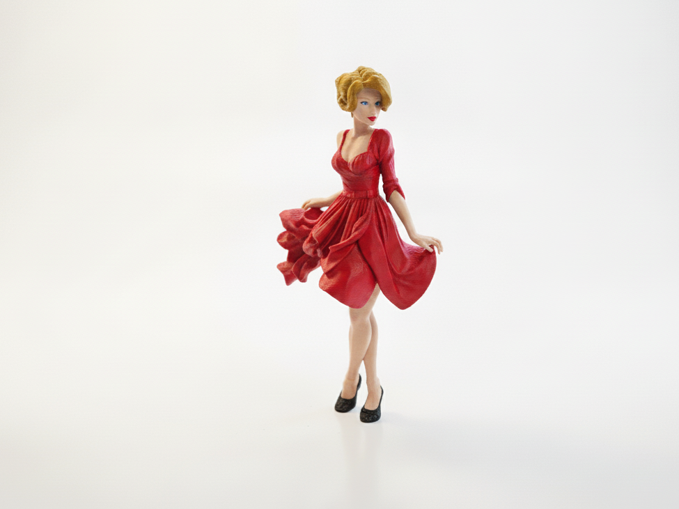 Lady With Flowing Dress Figurine Female 3D Printable