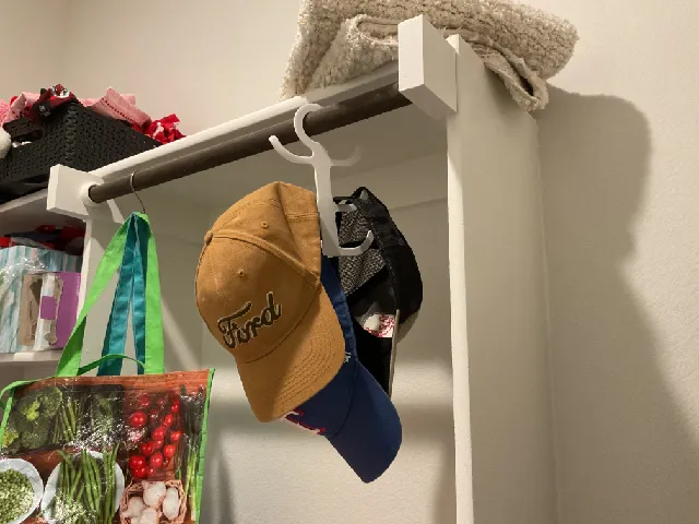 Hat Hanger V2