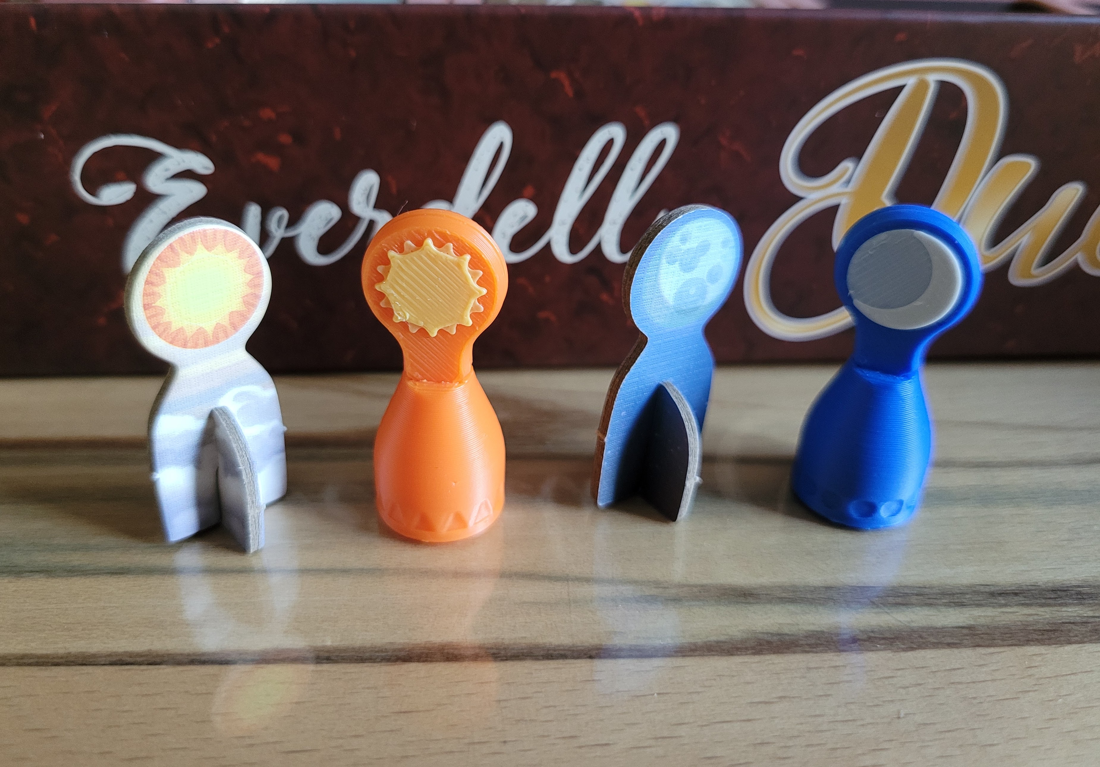 Sun and Moon replacement for Everdell Duo 3D model