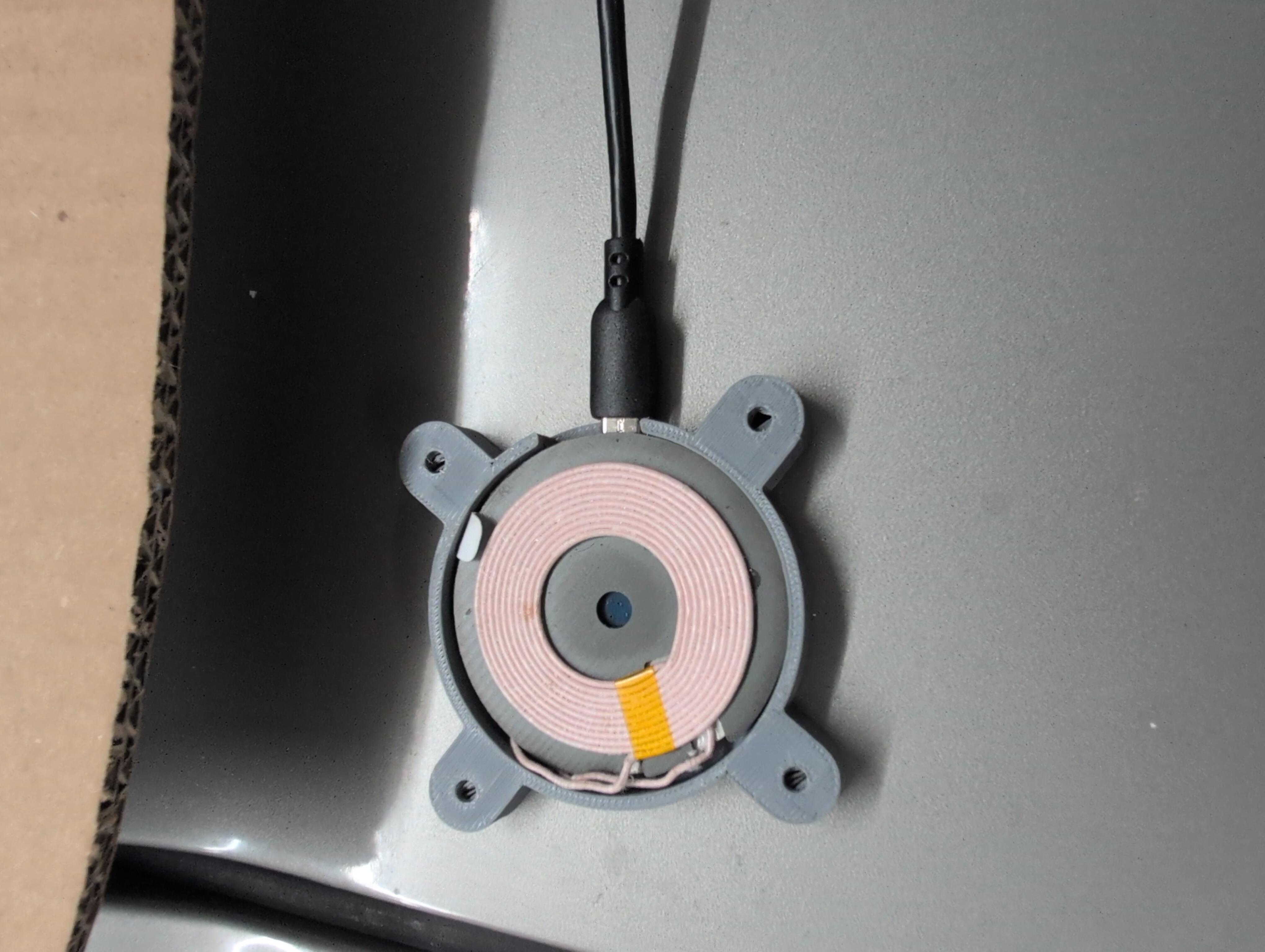 DIY wireless charge pad holder 3D model
