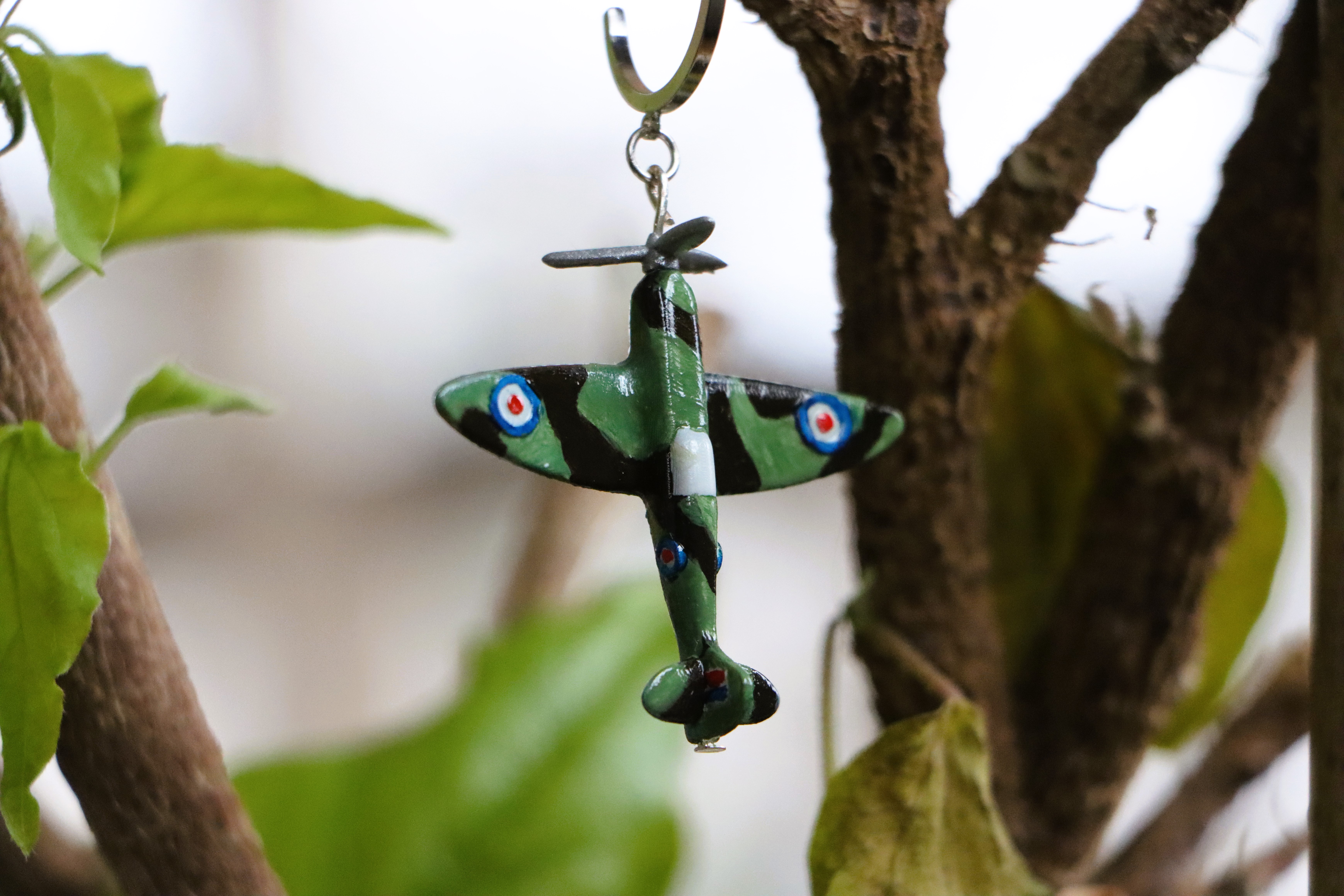 Miniatura 4 do modelo 3D Spitfire earring