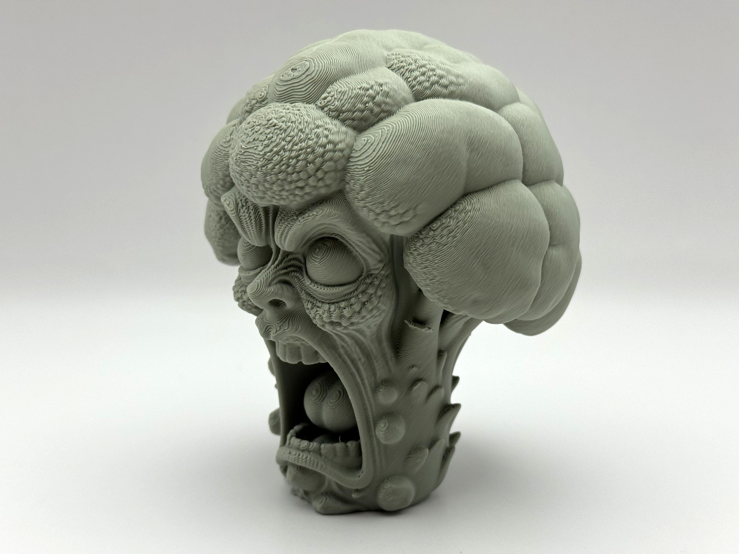 Miniatura 4 do modelo 3D Freaky Broccoli Figure