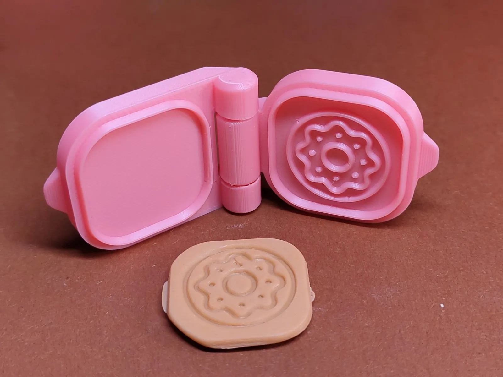 Donut Playdoh Press