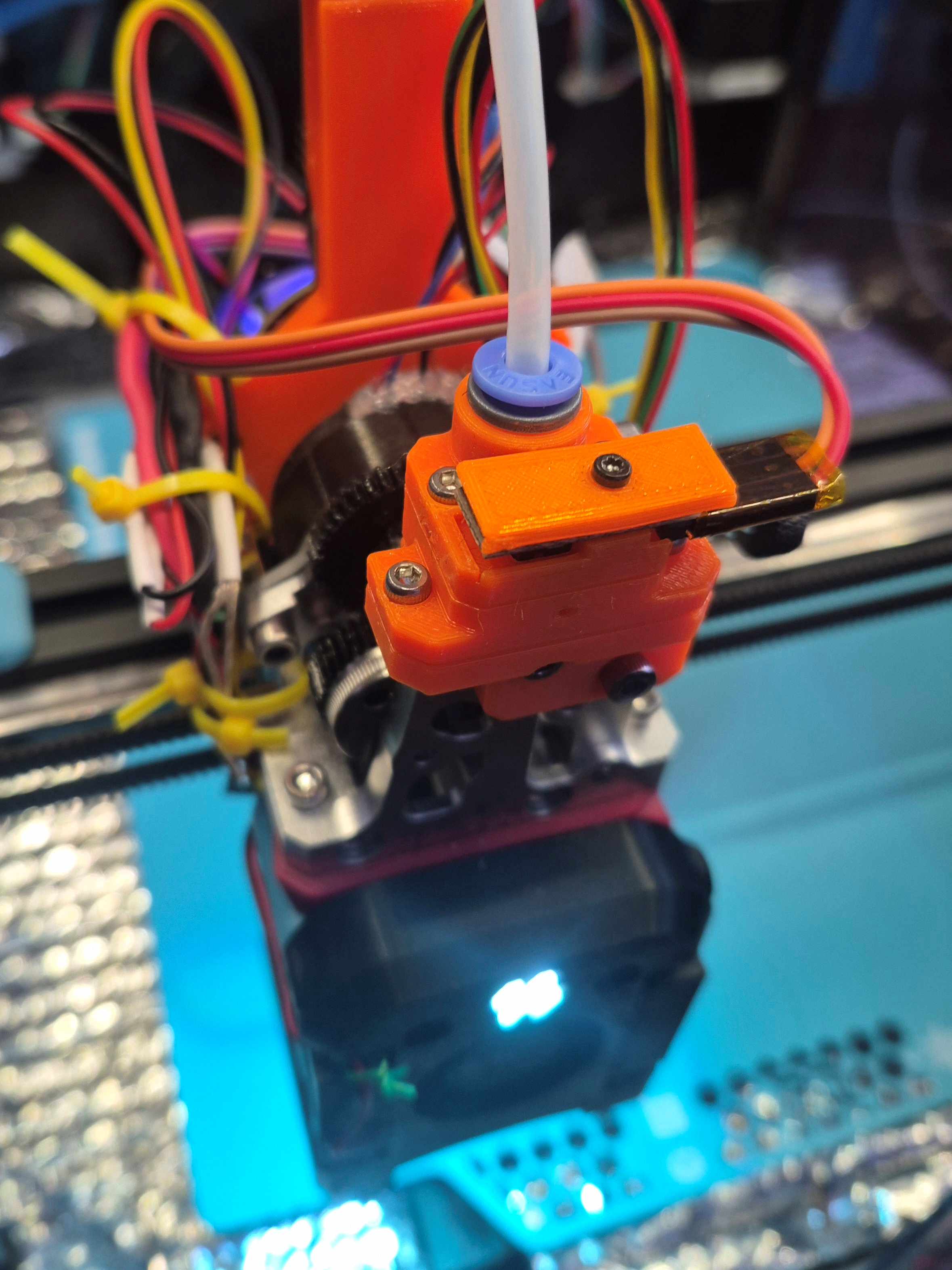 Hgx extruder filament sensor using MK3S+ IR optical sensor