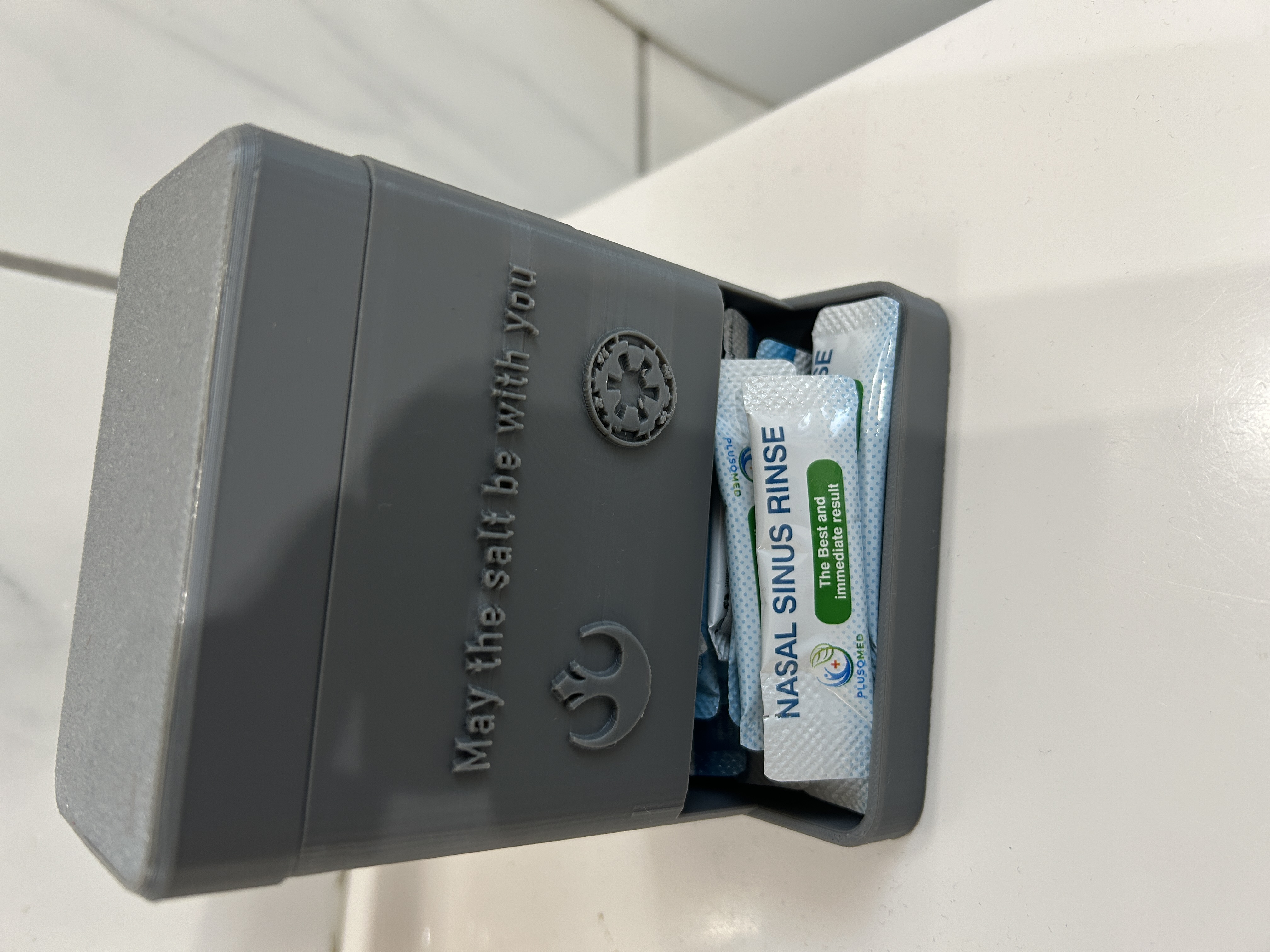 nasal rinse salt dispenser / Spender für Nasenspülsalz