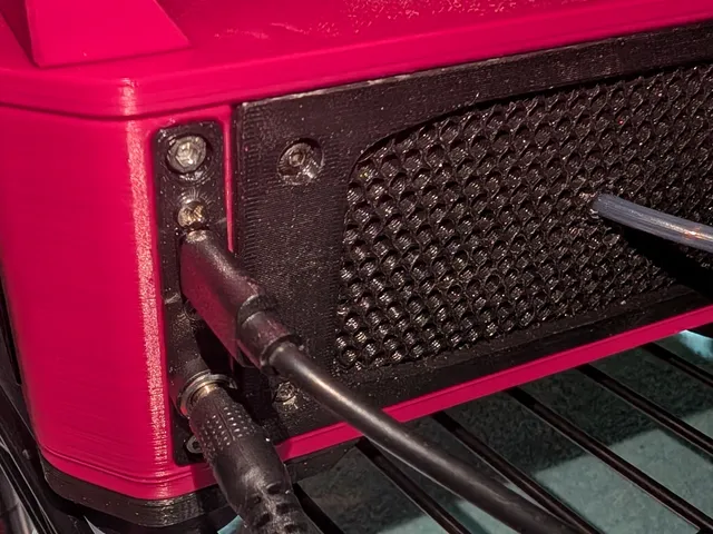 Nightowl USB C & Barrel Plug Panel