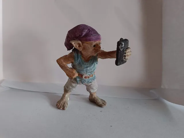 Goblin taking a selfie