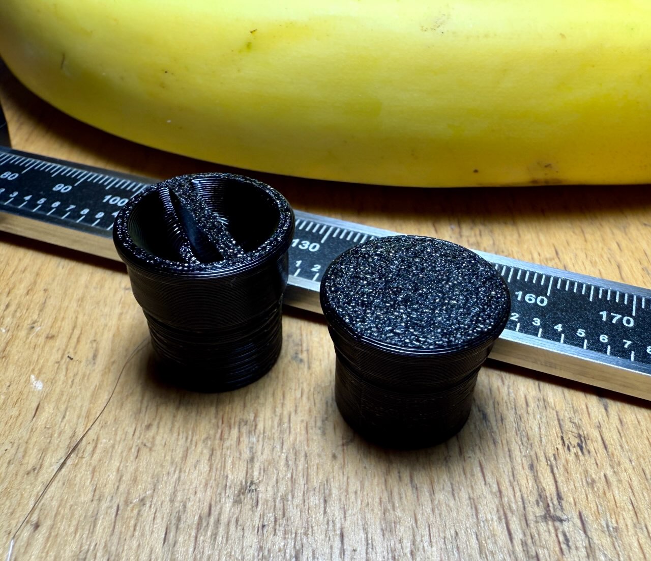 E-bike charger dust plug