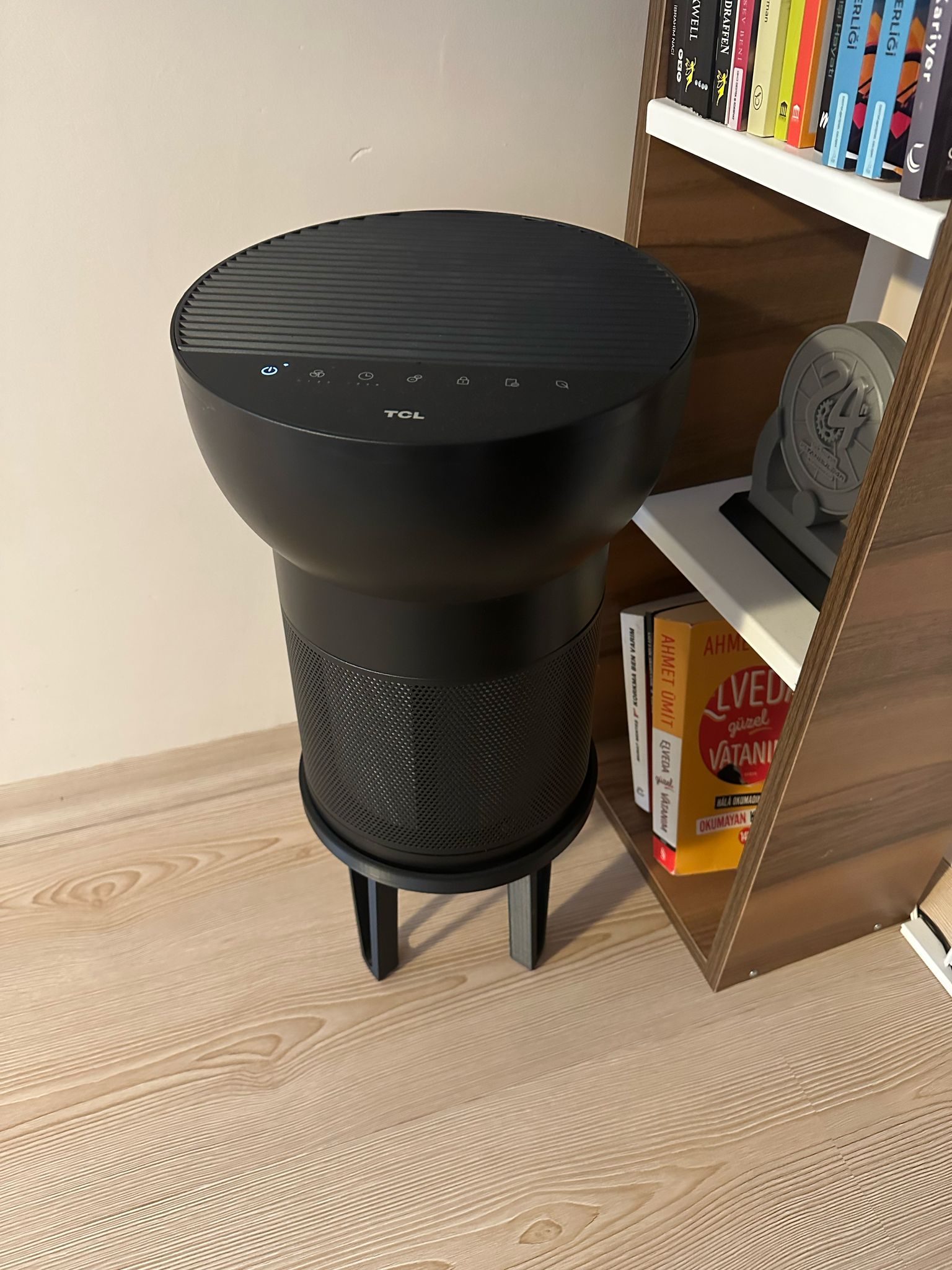 TCL Breeva A2 Air Purifier Foot