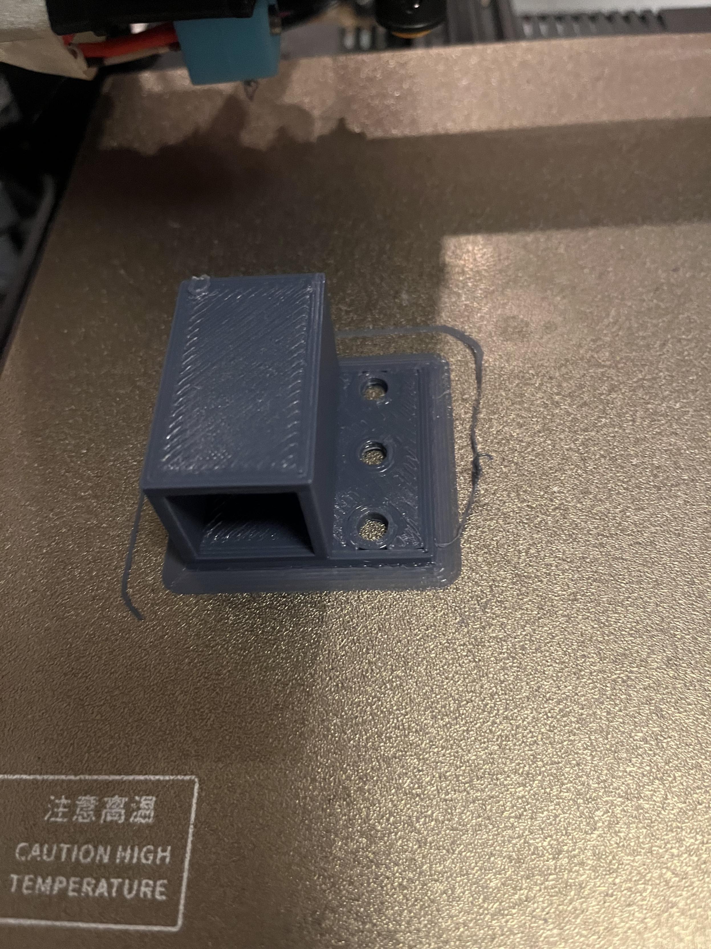 19"/10" Rack mounting plate for 20mm rectangular pipe