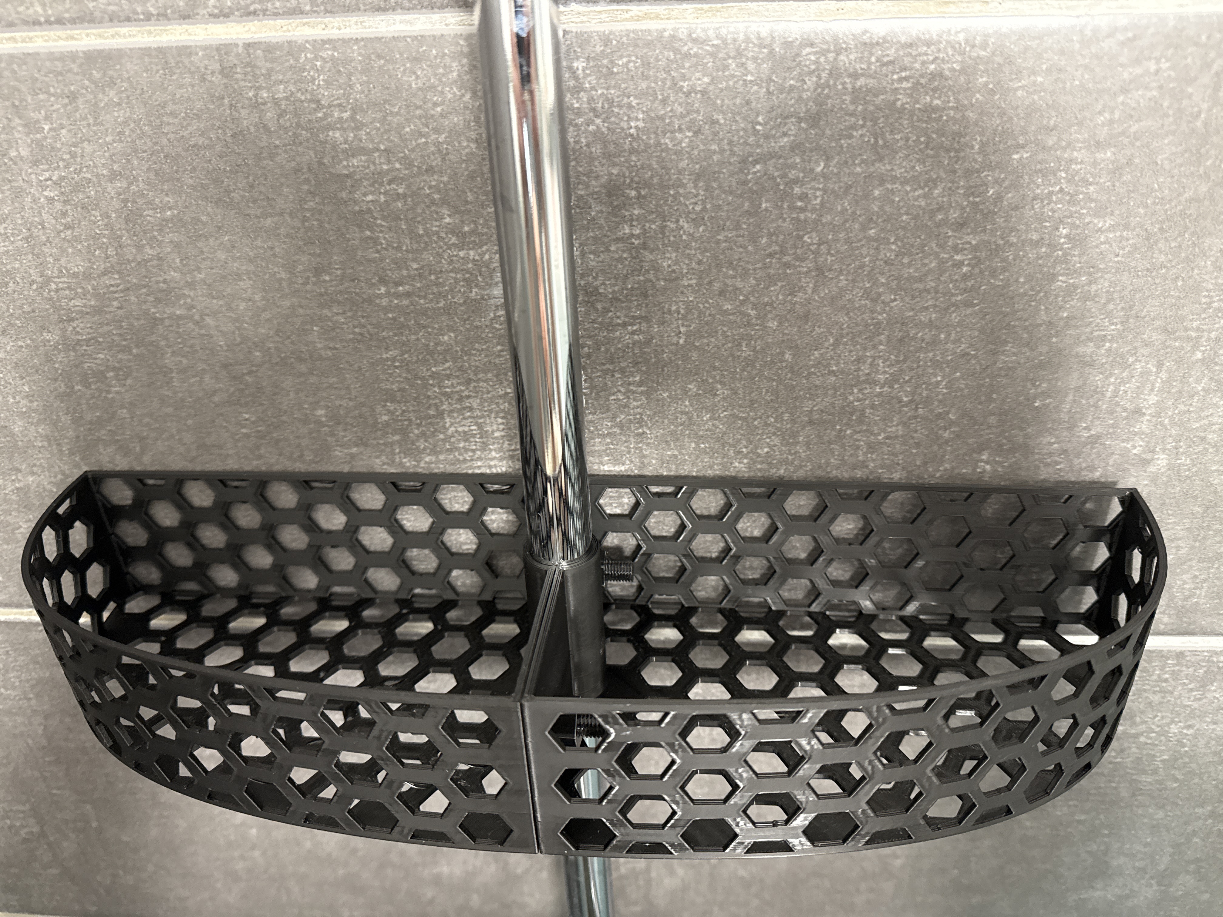 Shower basket
