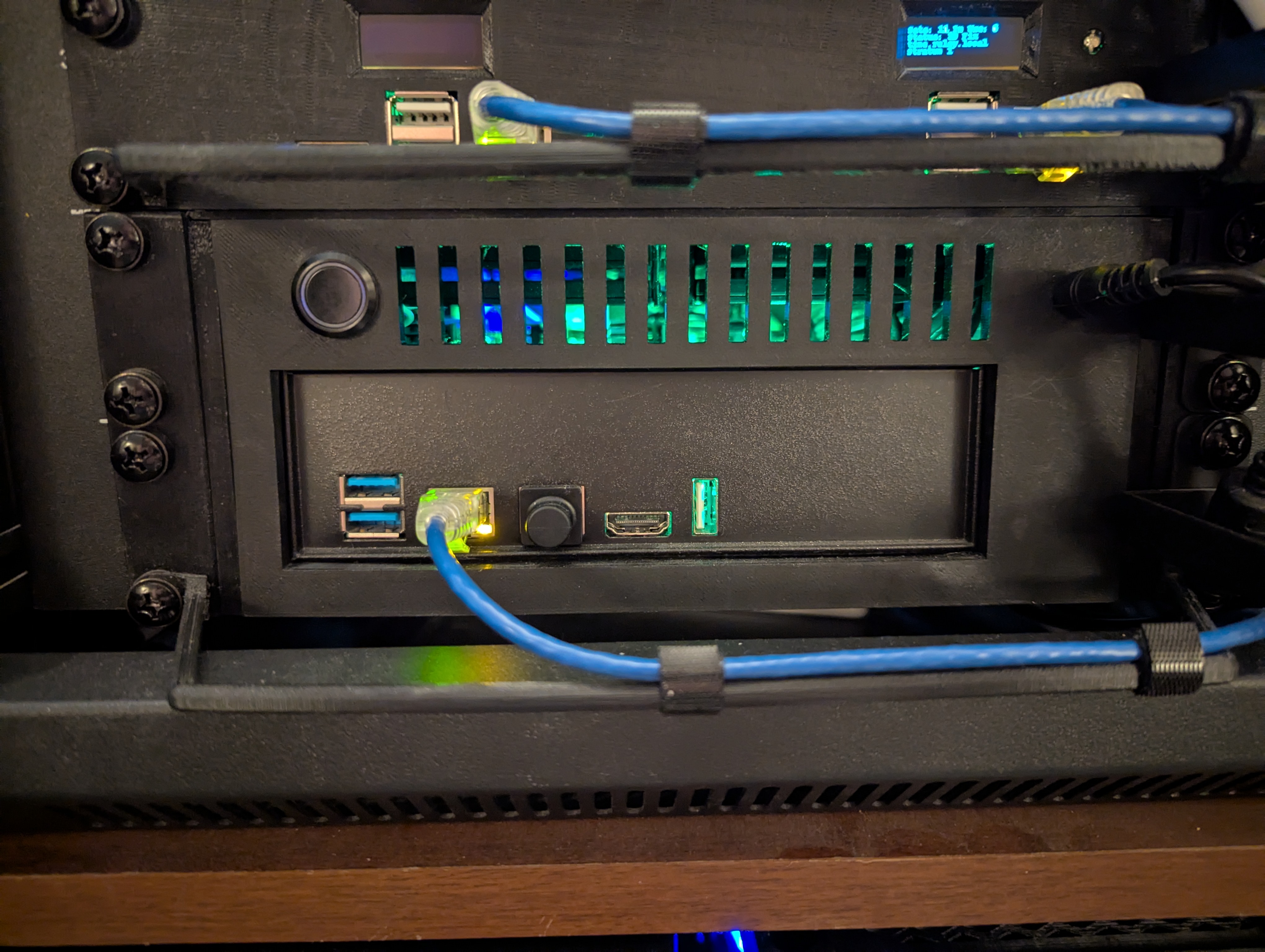 10-inch Rack Mount Lacing Bar