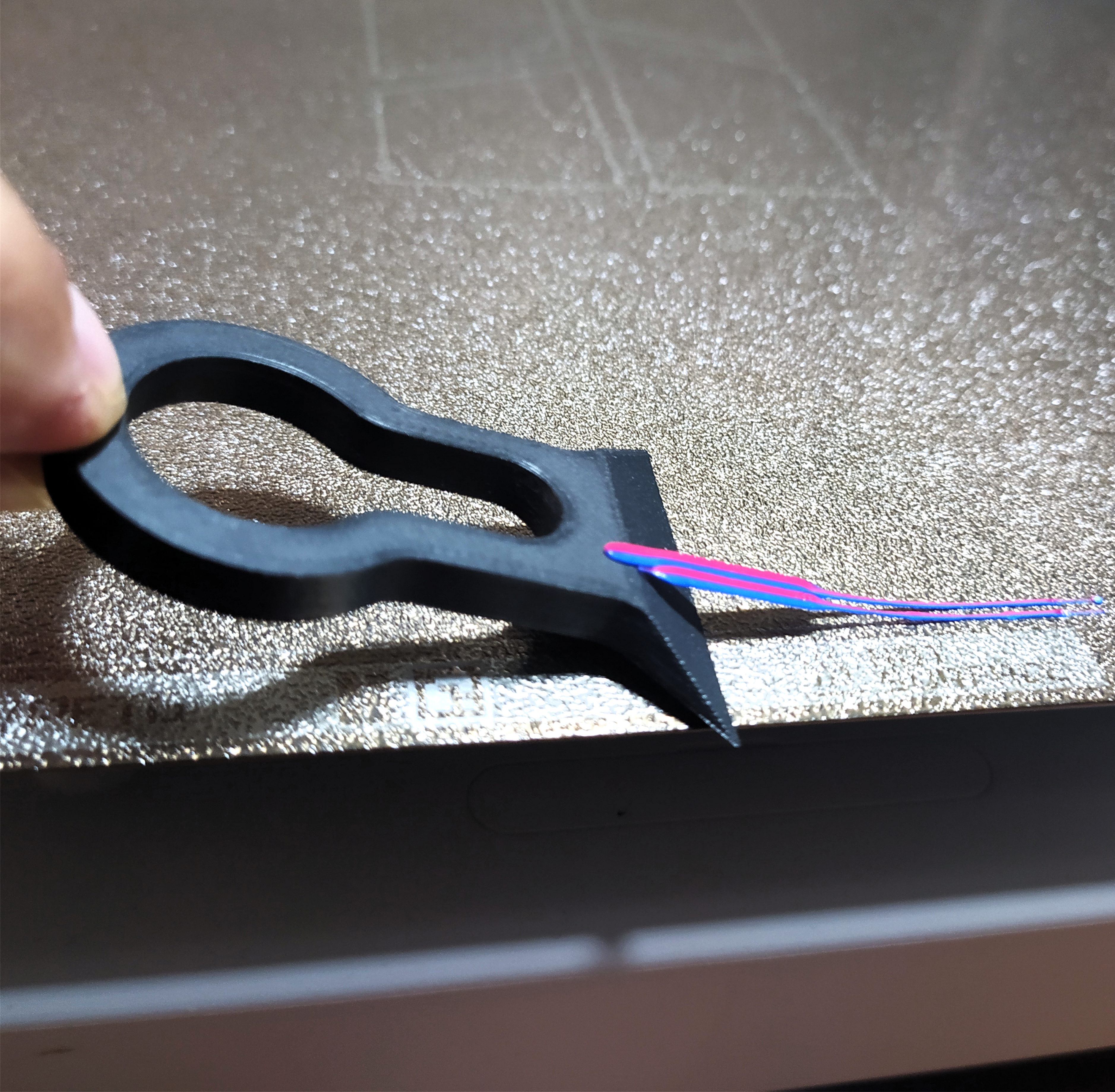 New Mini Bed Scraper