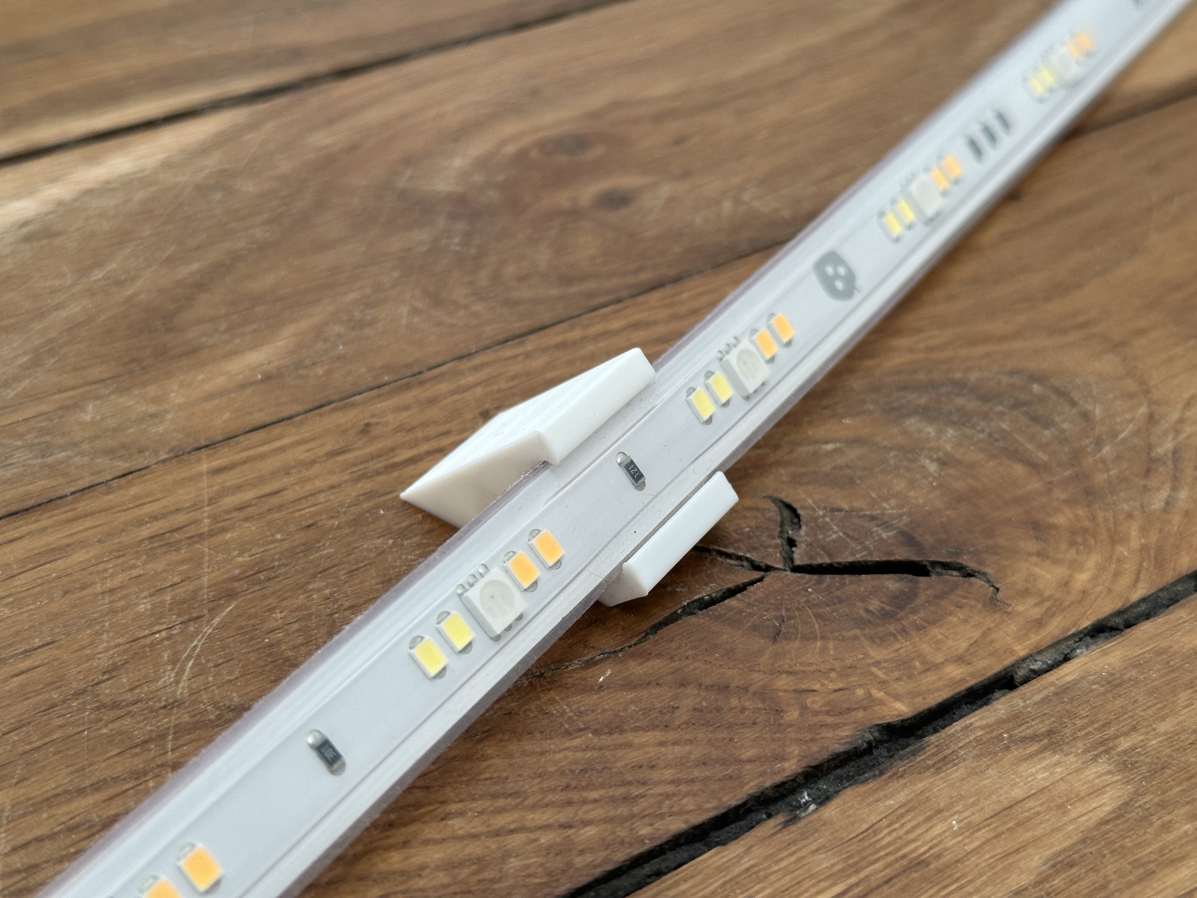 LED Strip Clip with Angle | Nanoleaf Essentials Smart Lightstrip