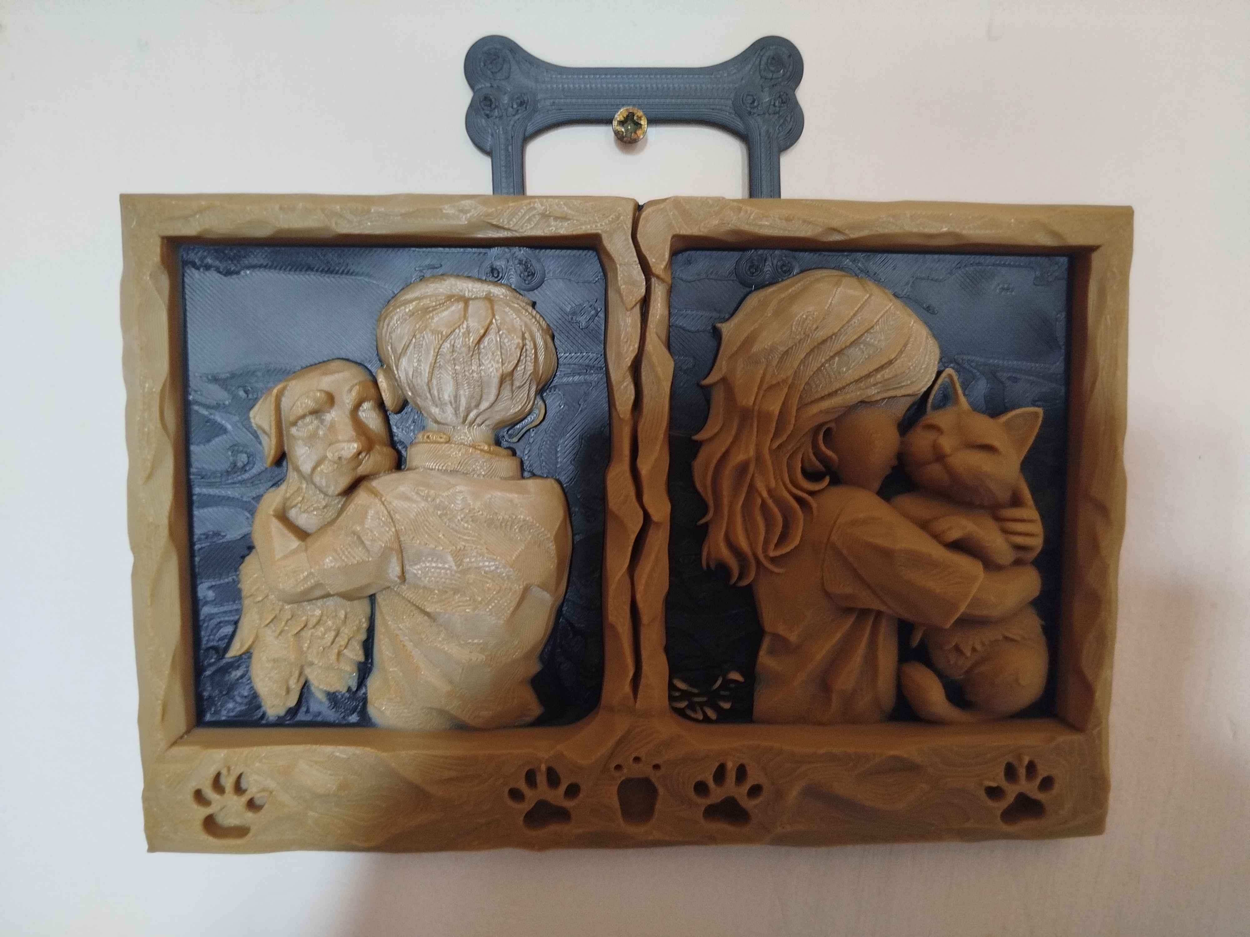 Silent Companions – Tender Relief Frame