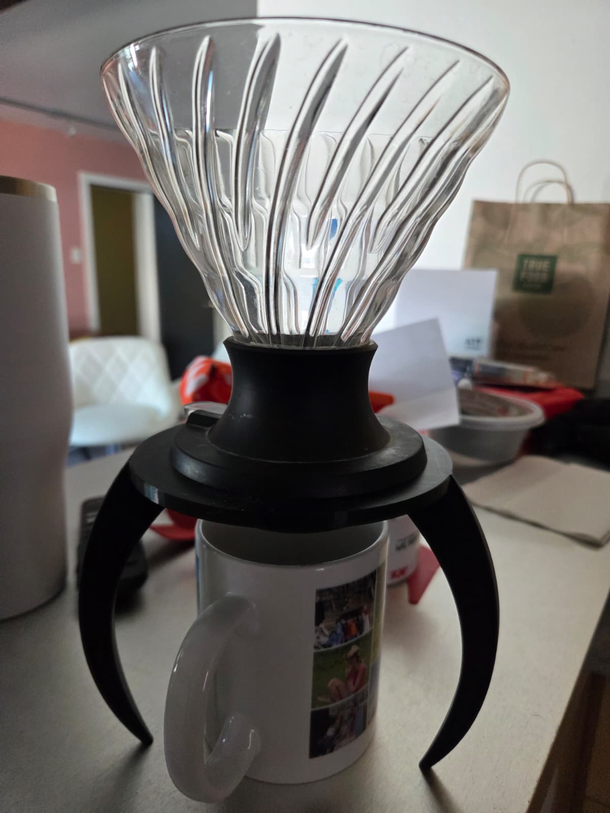 V60 Pour Over Coffee Stand