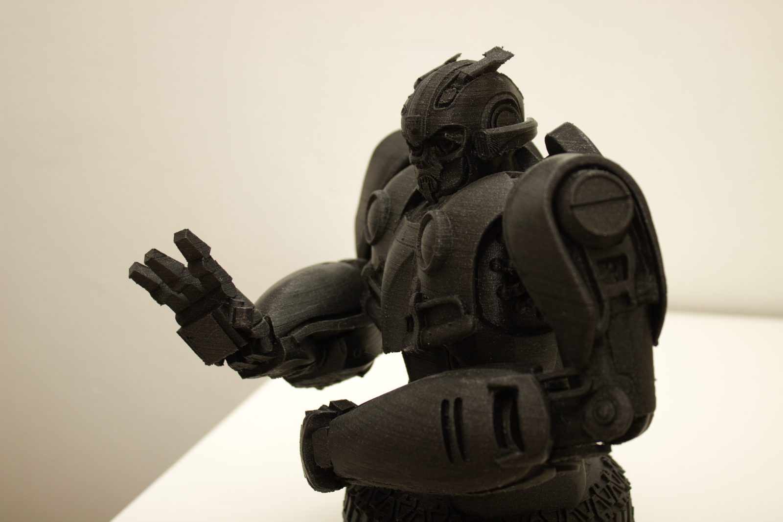 Bumblebee bust — thumbnail 9