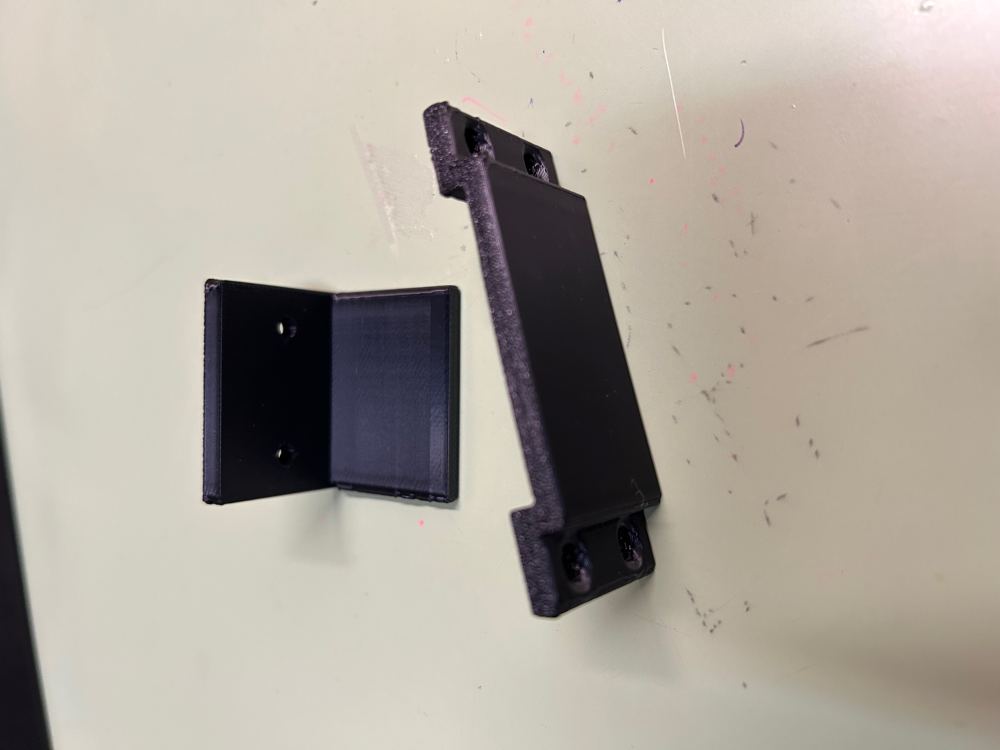 Sliding Angle Bracket