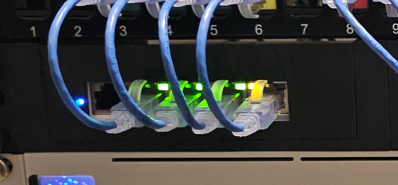 RackMod 1U Slide: Ubiquiti USW Flex Mini 2.5G