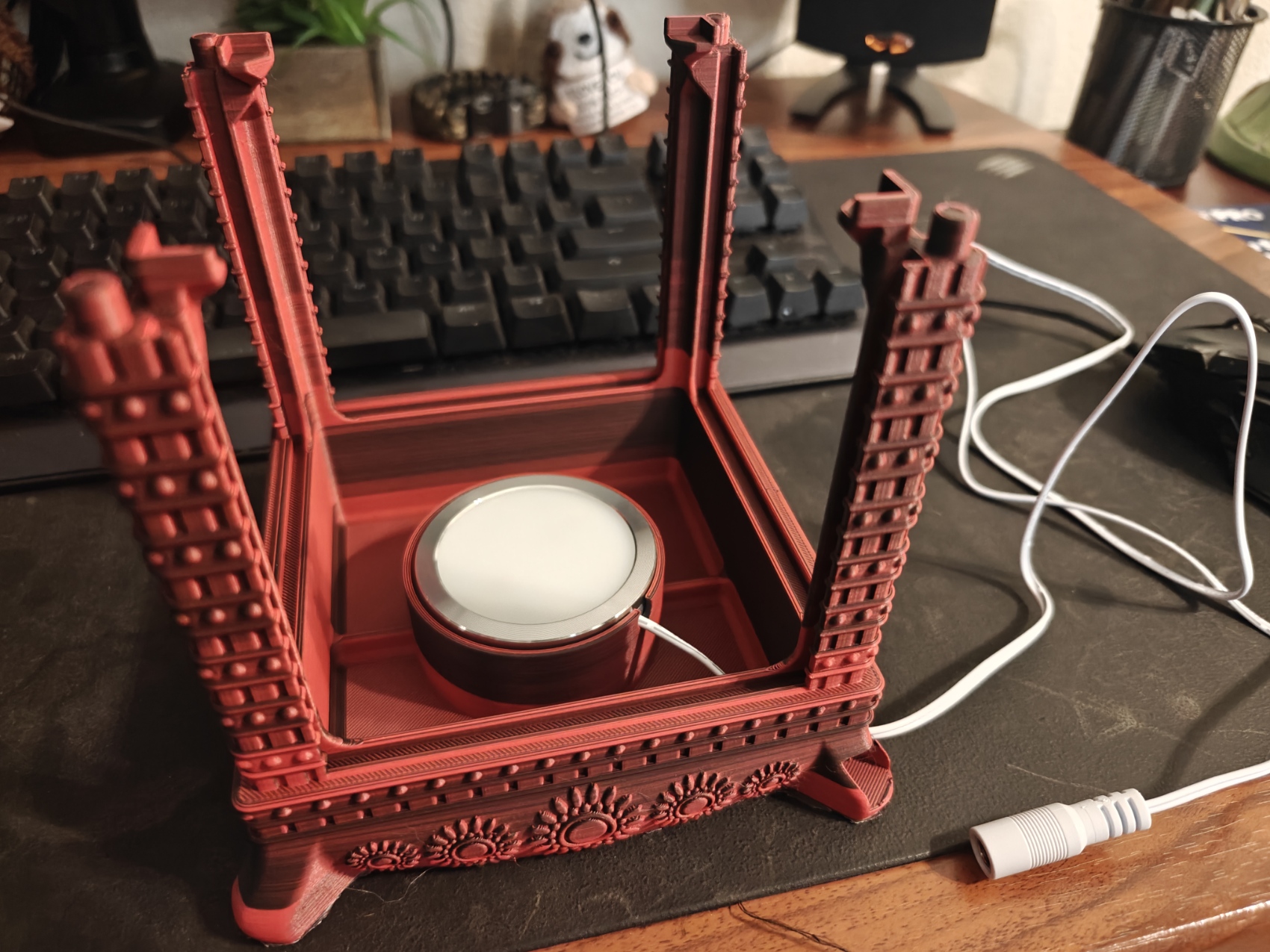 Gothic Lithophane Remix - Uses puck lights