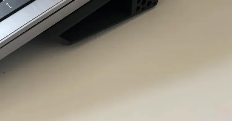 Laptopständer by J 3d | Download free STL model | Printables.com - 3D model önizlemesi