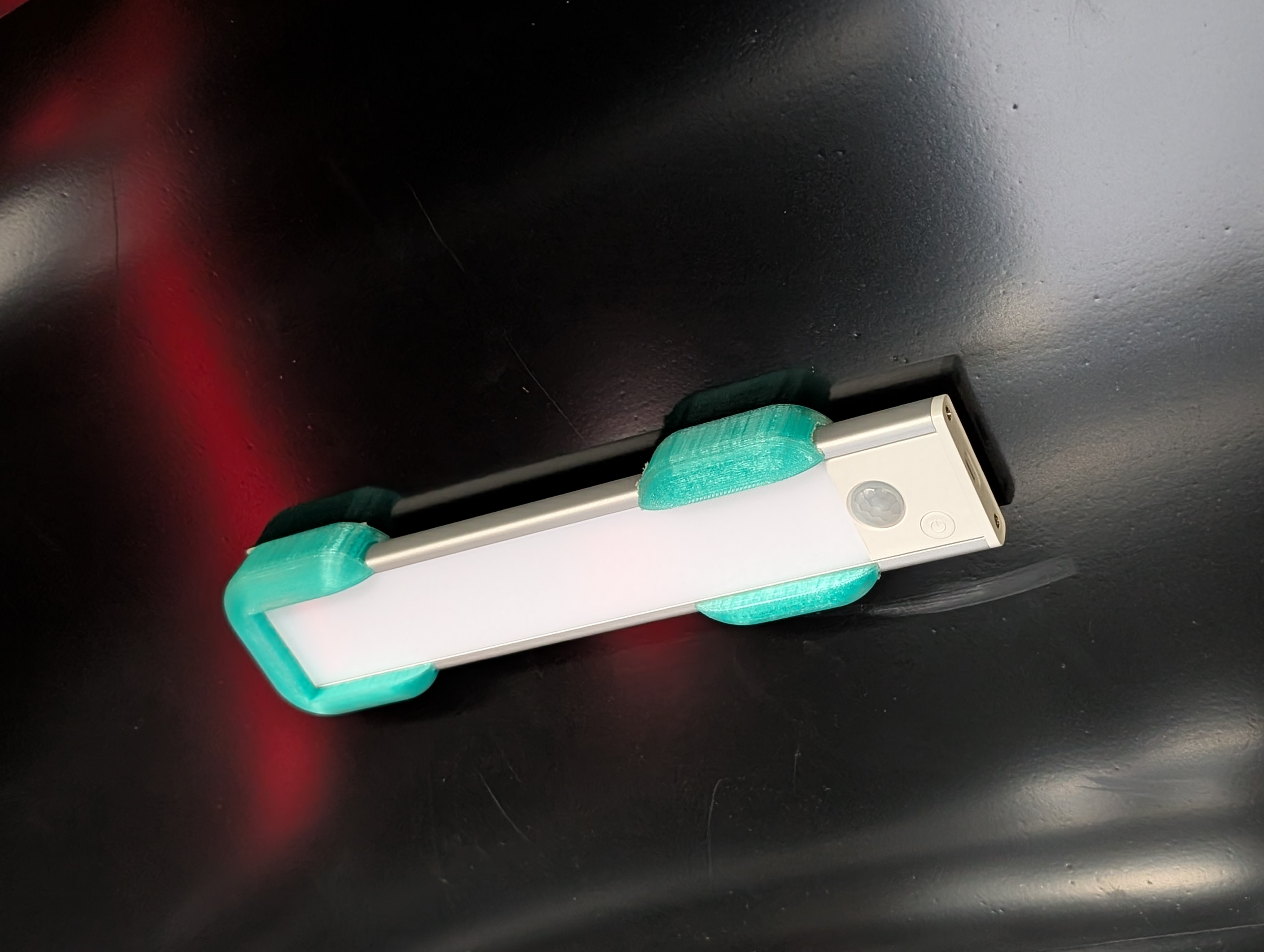 Cabinet LED Light Mount for Roof Cargo Box