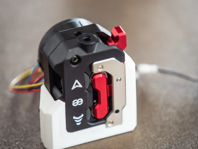 Phaetus / D3vil Design DXC extruder adapter to Sherpa mini or Orbiter2 mounting pattern