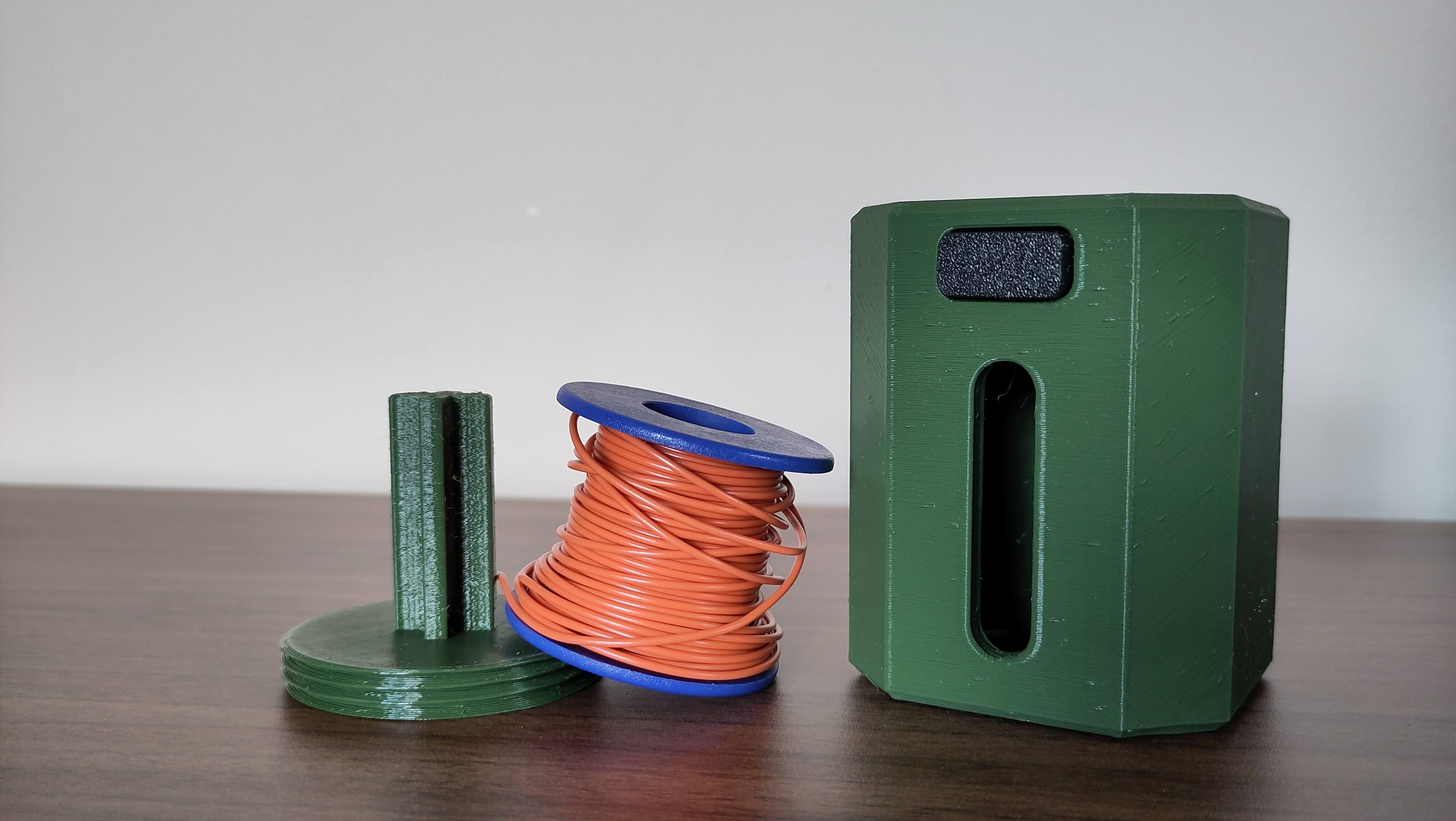 Miniatura 3 do modelo 3D Parametric spool wire or cable dispenser