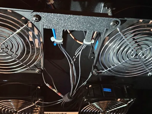 Sysracks rack's roof fan bracket for power supply wires