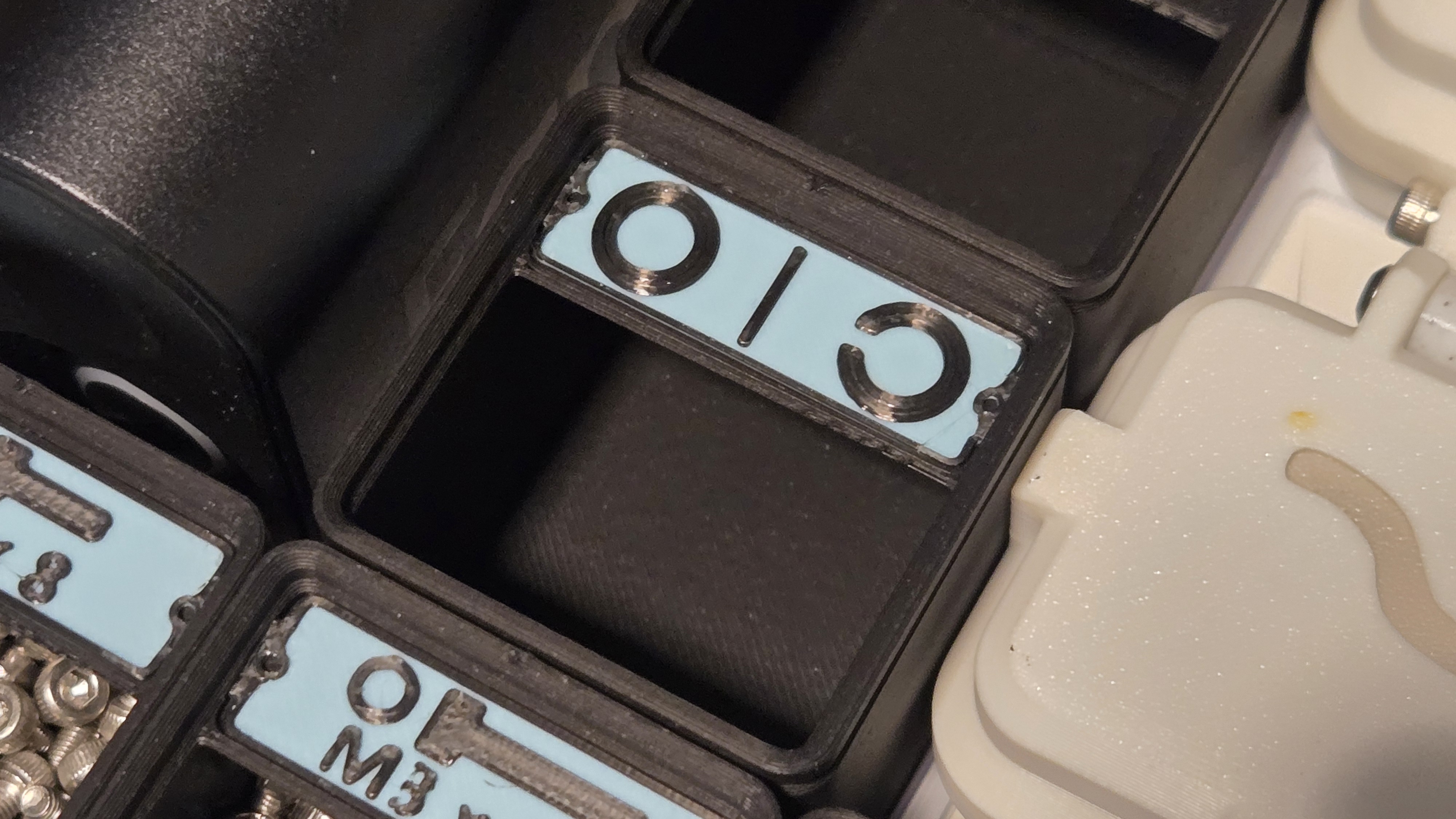 Gridfinity 1-wide Washer Label 3D model
