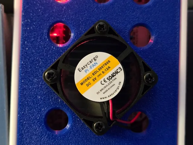 Remixed lid w/ 30mm fan