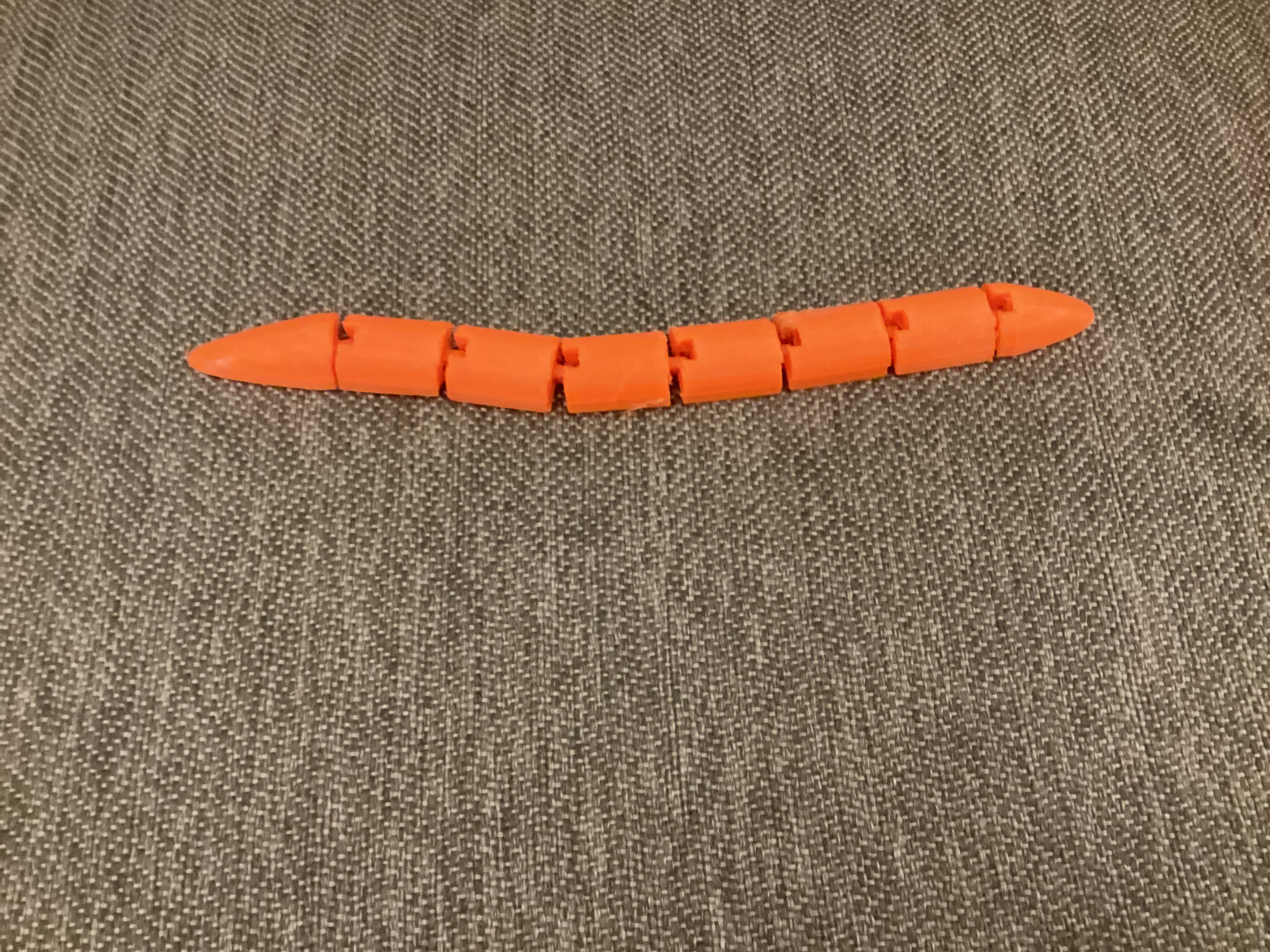 Miniatura 2 do modelo 3D Flexible Fidget Snake