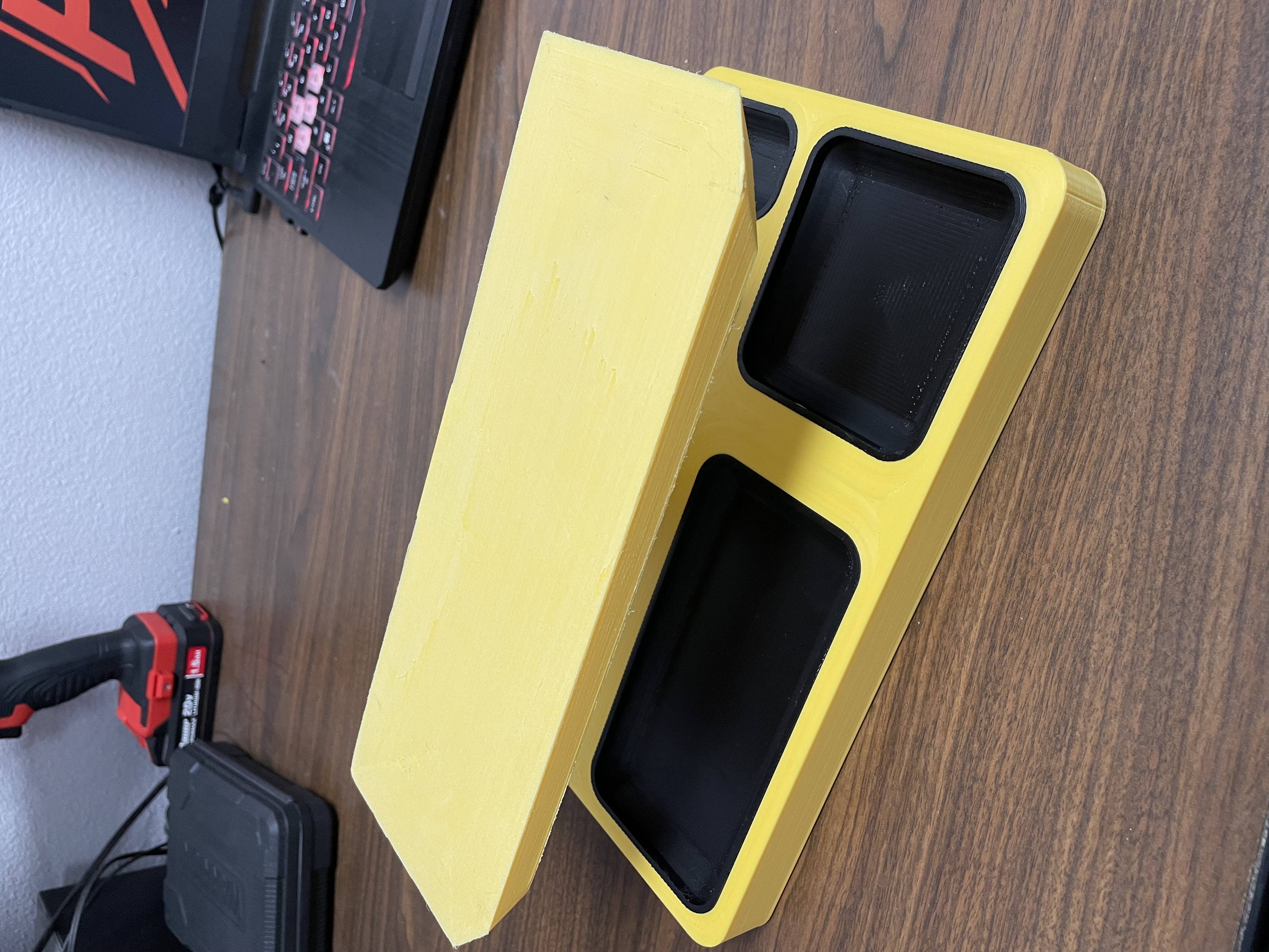 modern desktop organizer