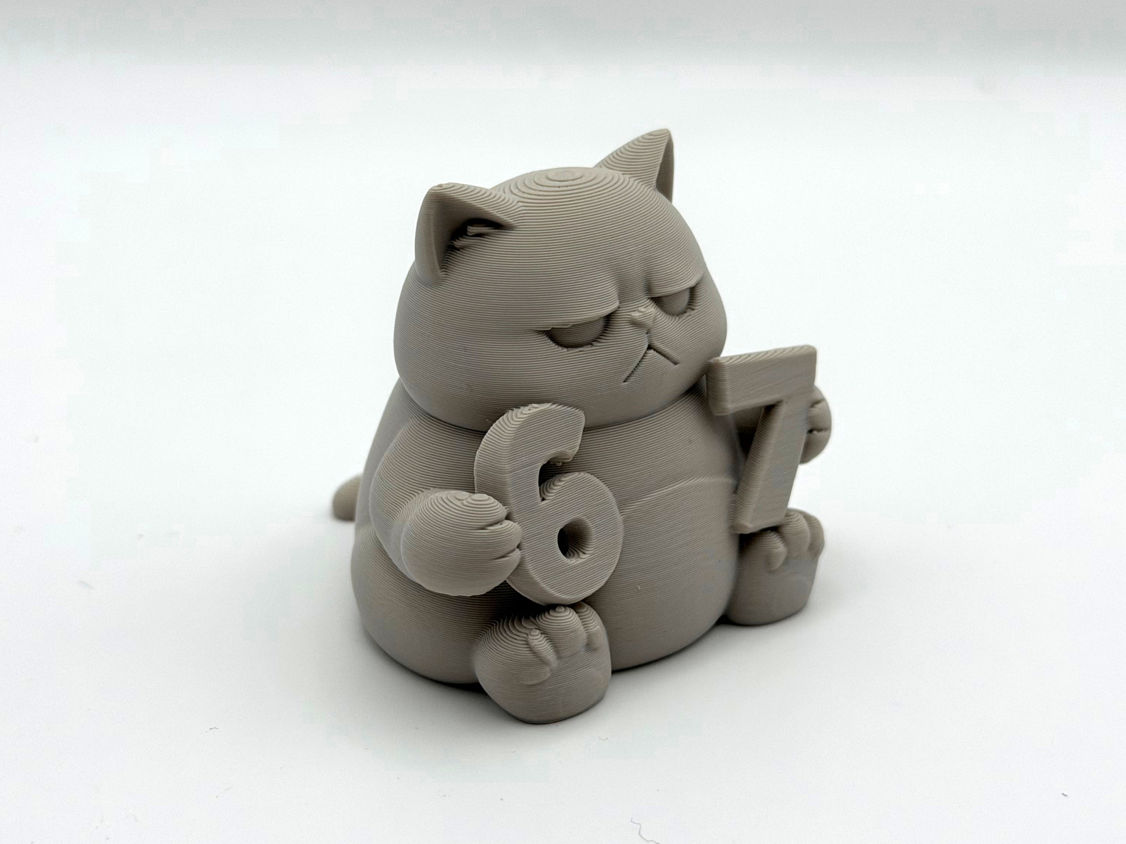Miniatura 4 do modelo 3D Grumpy 6-7 Kitten
