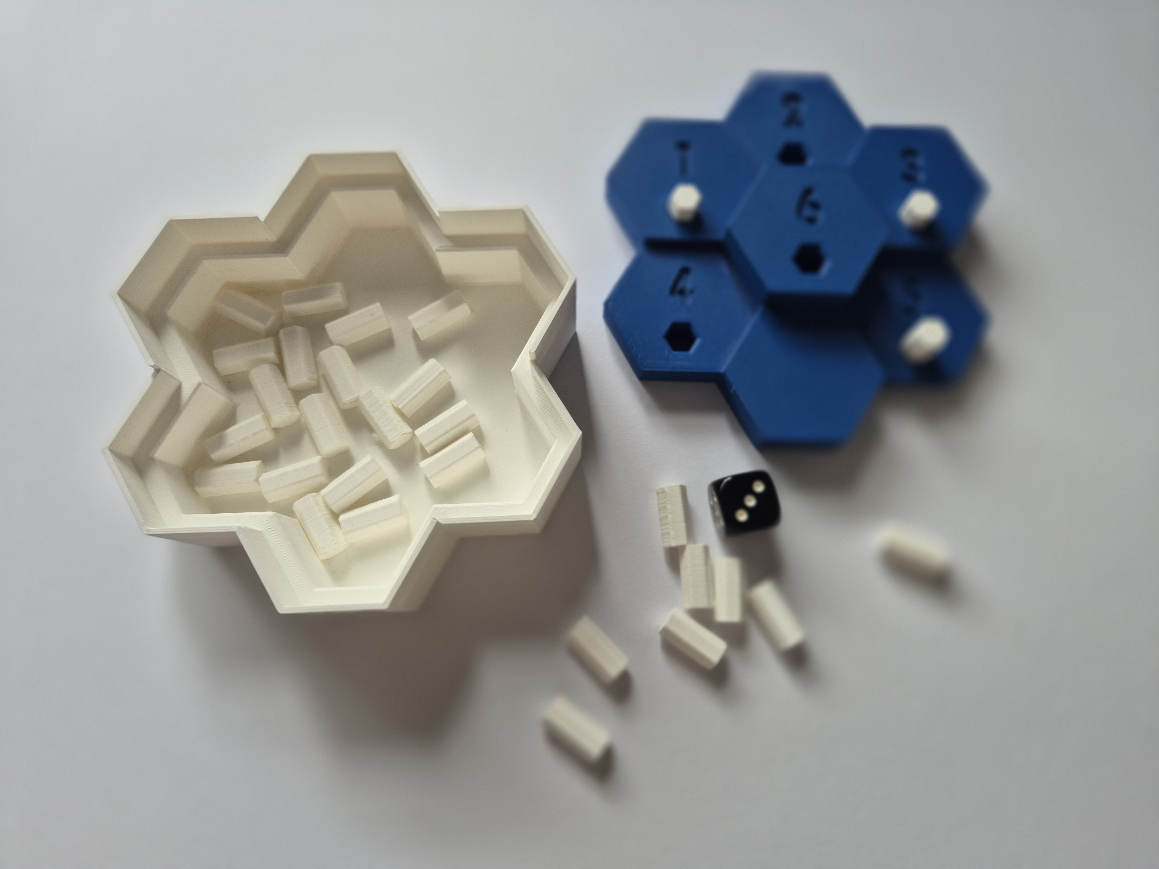 Einzäpfeln - Dice Rolling Game 3D model