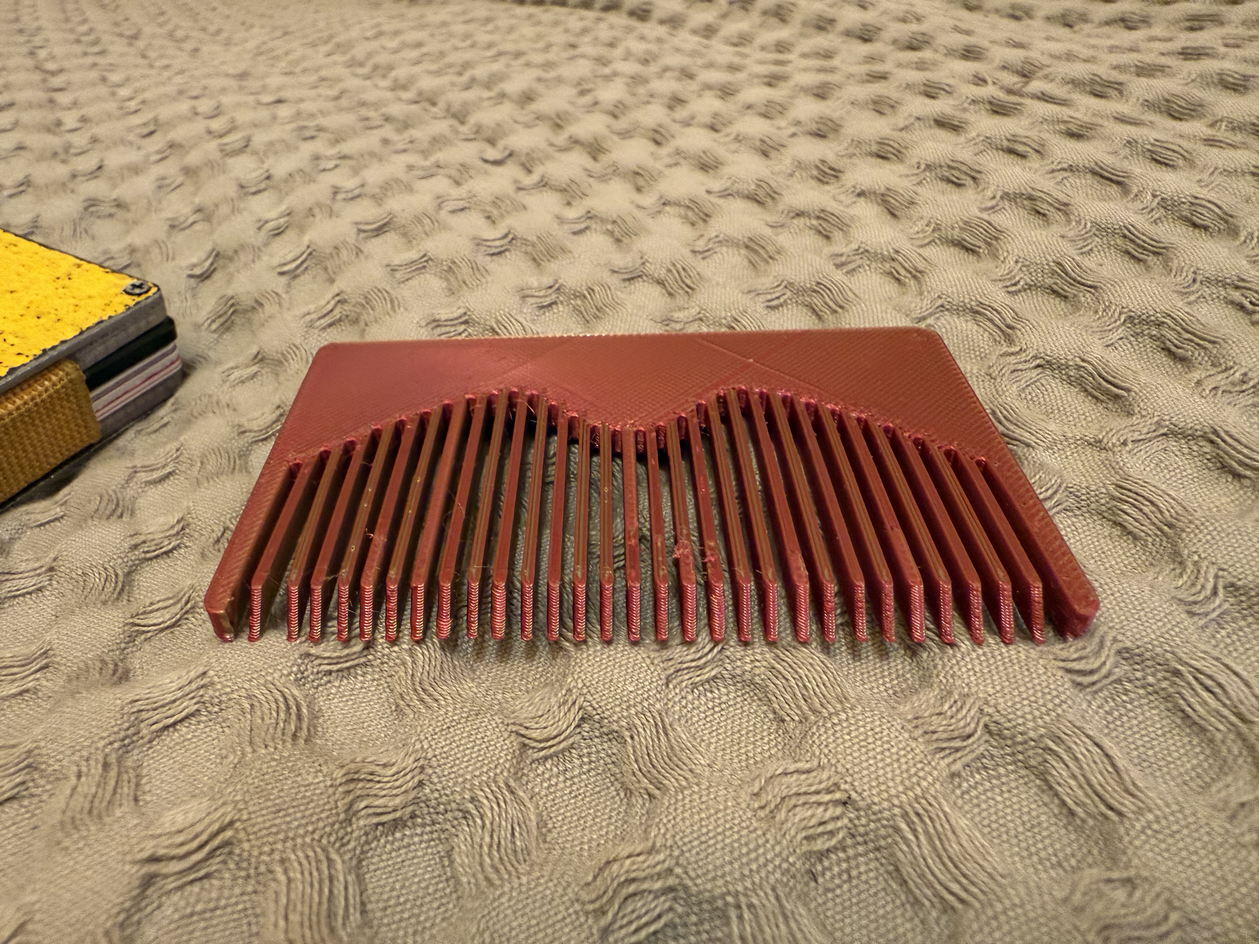 Credit card hair comb