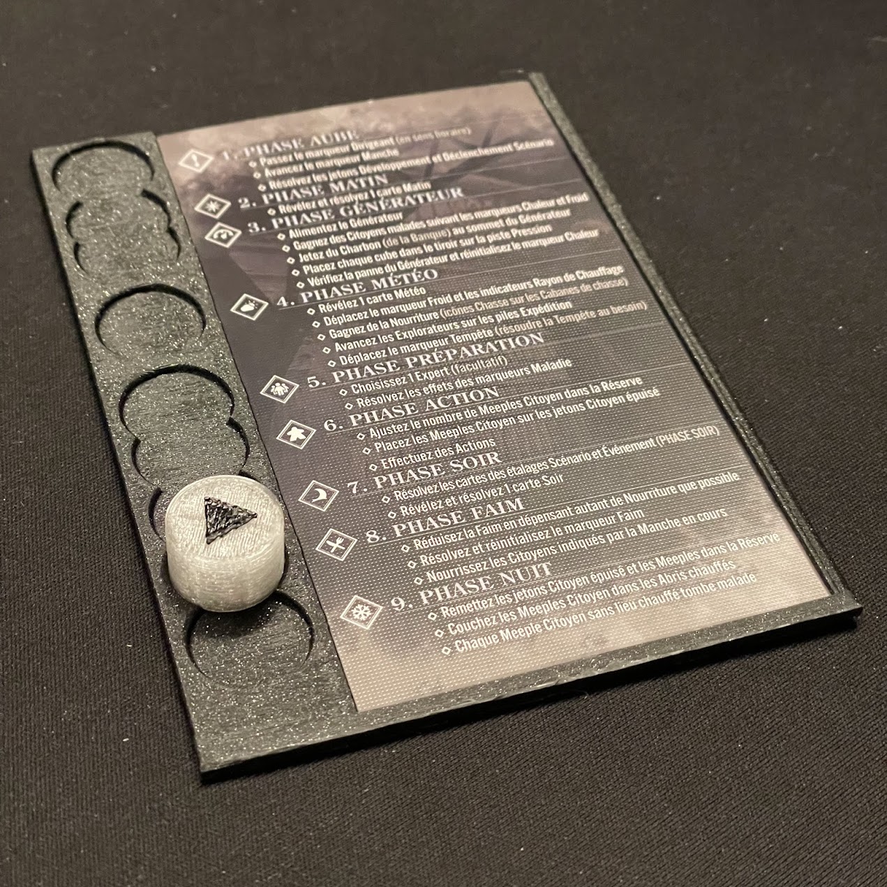 Frostpunk - Round card Sleeve/Board and Marker (version française)